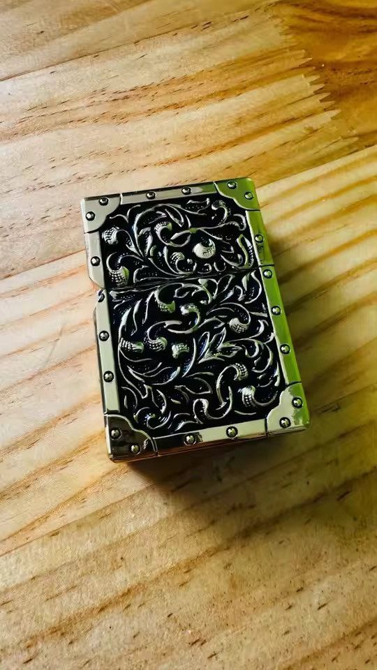 Japanese Brand Engraved Metal Lighter - Ornate Design with Copper Size ONE SIZE - 1 Thumbnail