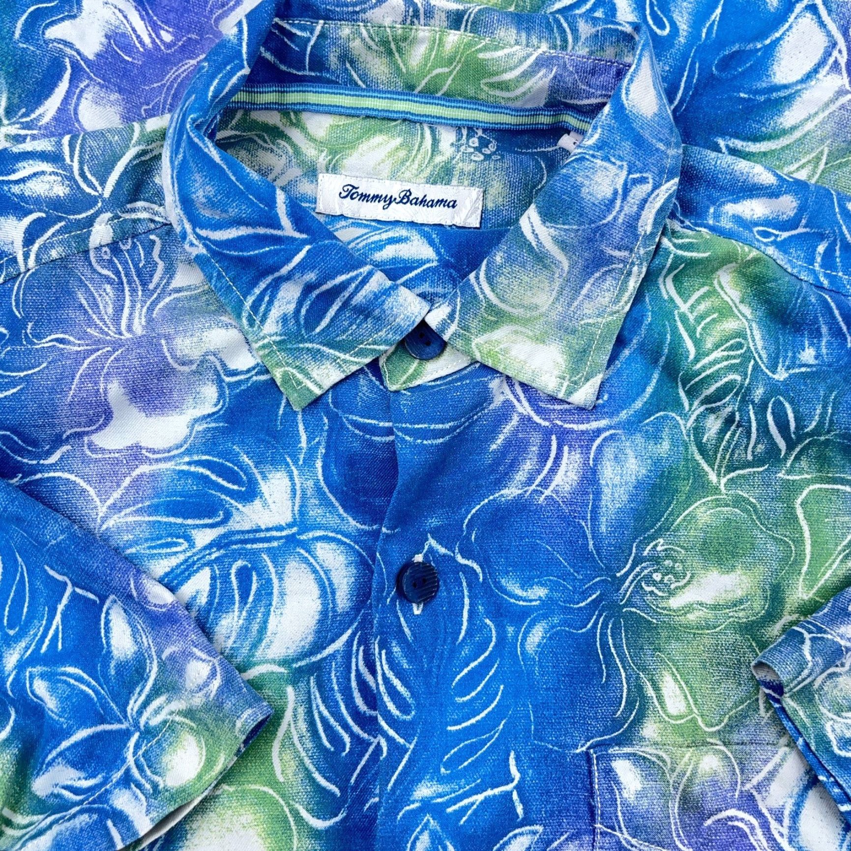 Tommy Bahama VINTAGE Tommy Bahama Shirt Men M Blue Silk Floral Hawaiian Island Button-Up Shirt Size US M / EU 48-50 / 2 - 2 Thumbnail
