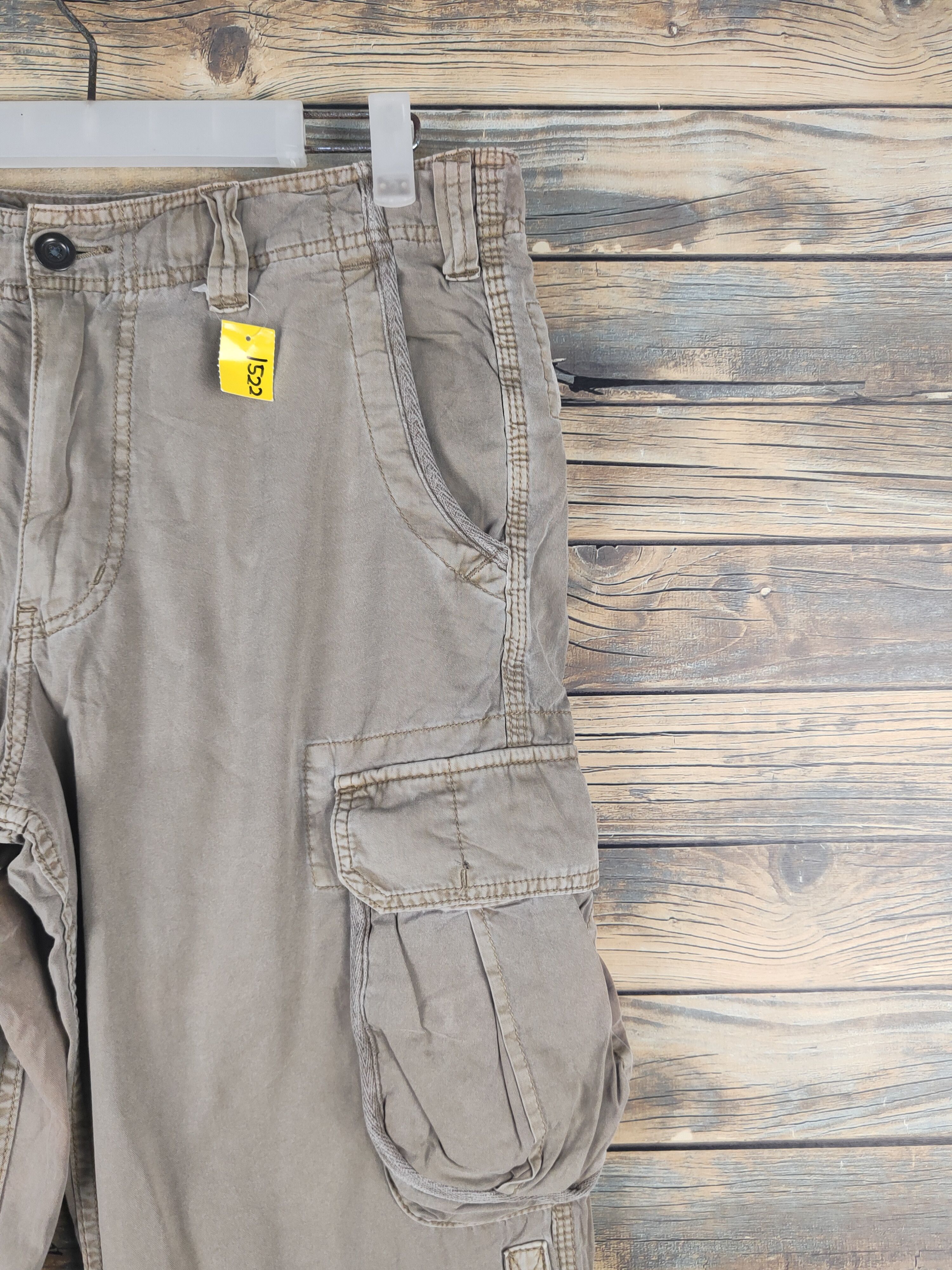 Japanese Brand DL Uniqlo Beige Multipocket Short Pants #1522 Size US 32 / EU 48 - 5 Thumbnail