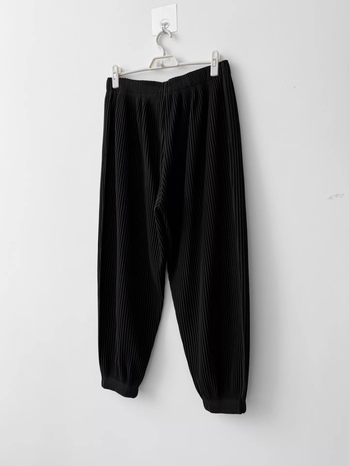 Homme Plisse Issey Miyake Homme Plissé Issey Miyake Black Wide-Leg Pants 3 Size US 34 / EU 50 - 3 Thumbnail