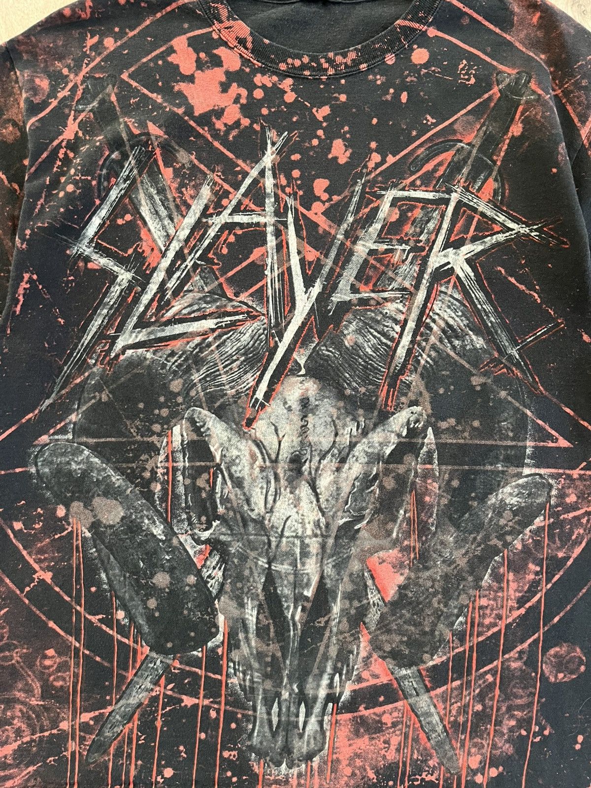 Slayer Vintage 00s Slayer AOP Baphomet Tee Size US L / EU 52-54 / 3 - 4 Thumbnail