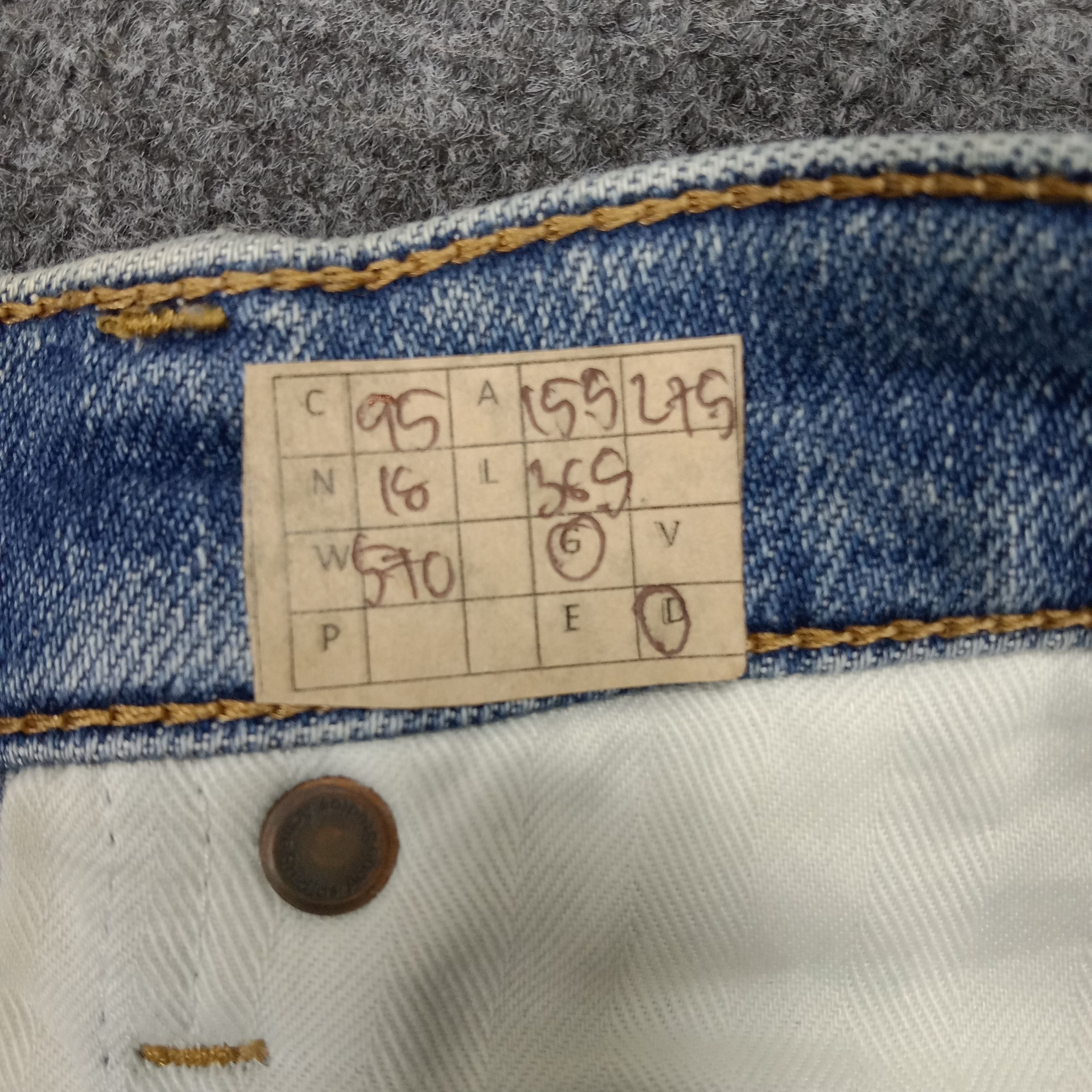 Acne Studios Acne Studios Italian Brand Distressed Denim Jeans Size US 31 - 17 Thumbnail