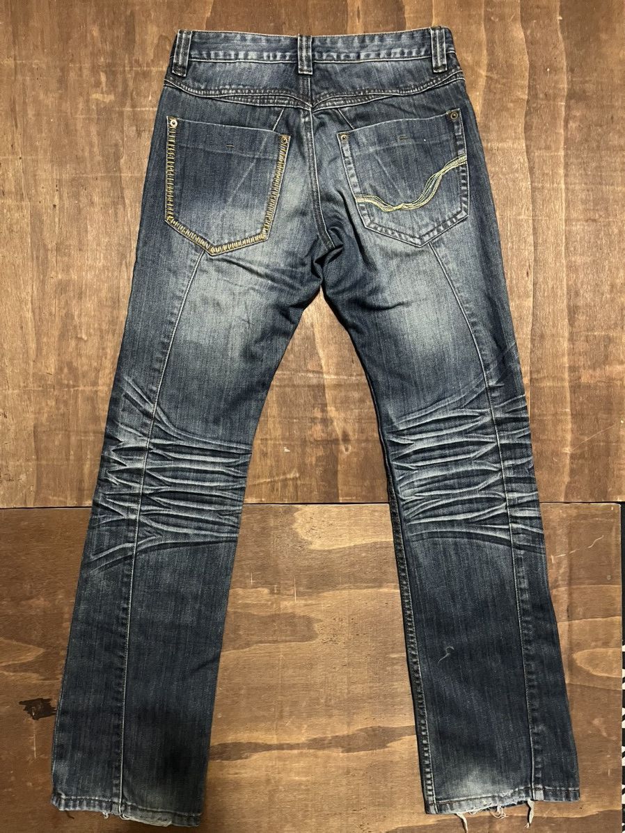 Japanese Brand Y2k japanese brand distressed clawmark jeans Size US 31 - 10 Thumbnail
