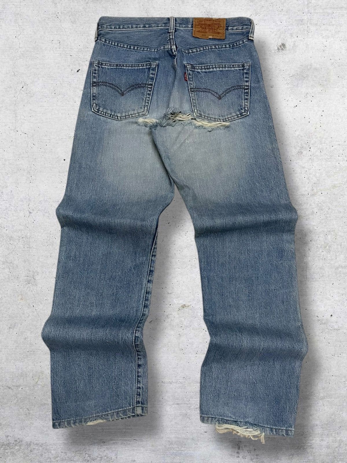 Levi's Vintage Clothing VINTAGE 502 LEVIS 1990S OG DESIGNER DISTRESSED RUGGED DENIM Size US 30 / EU 46 - 9 Thumbnail