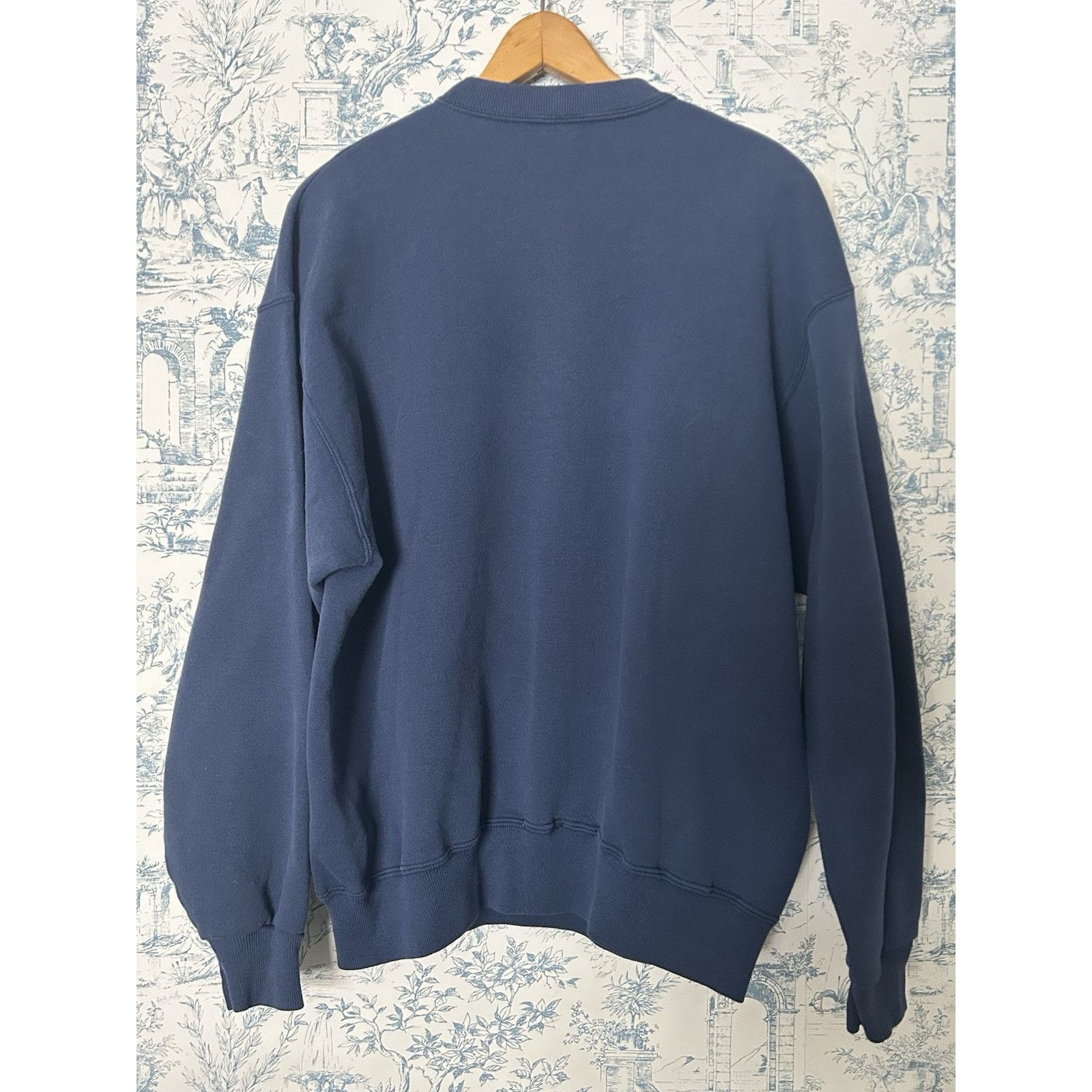 Vintage Vintage 90s Notre Dame Pullover Crewneck Sweatshirt USA Size US XL / EU 56 / 4 - 4 Thumbnail