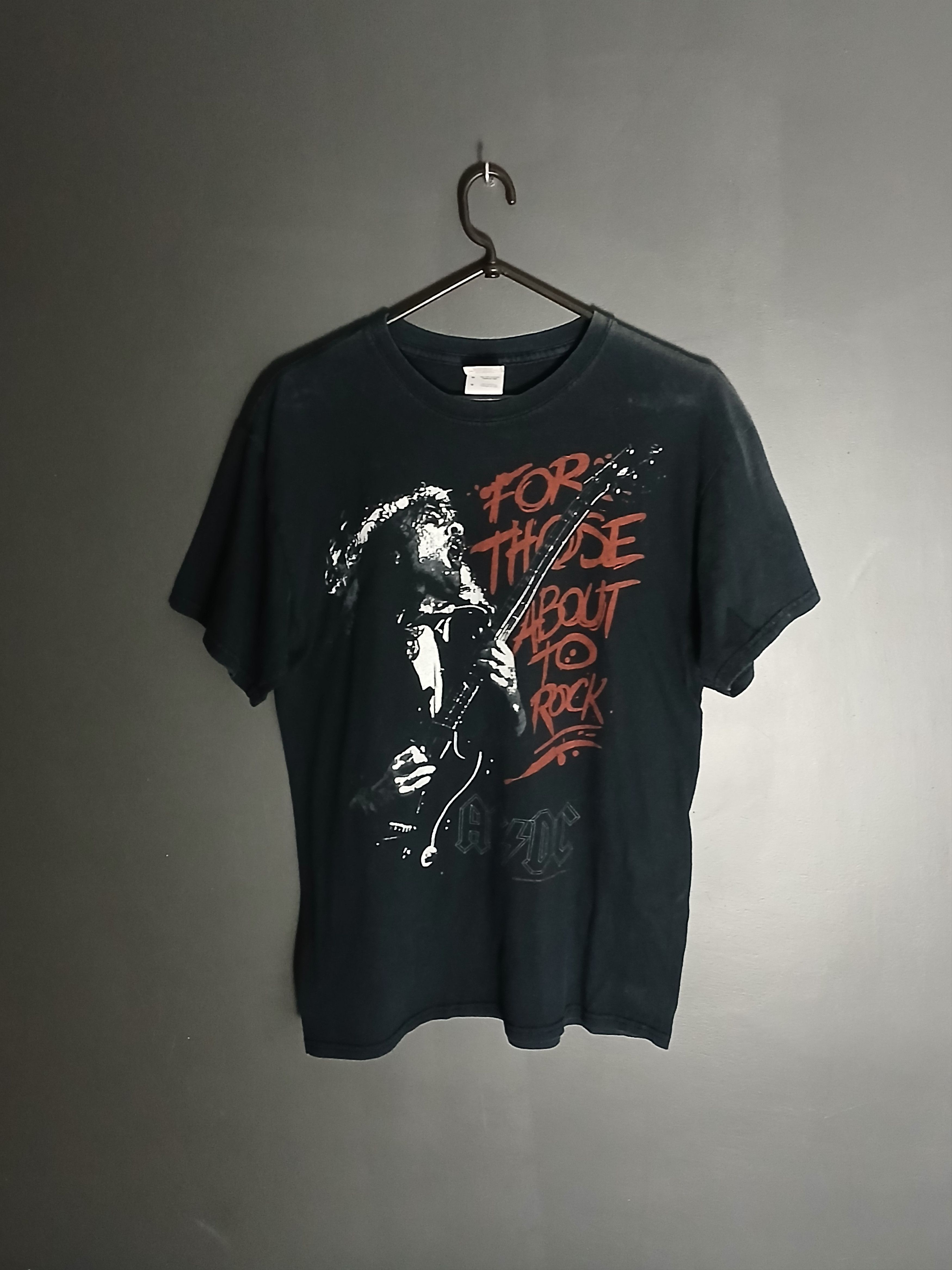 Band Tees AC/DC We Salute You T-Shirt Size US M / EU 48-50 / 2 - 1 Thumbnail