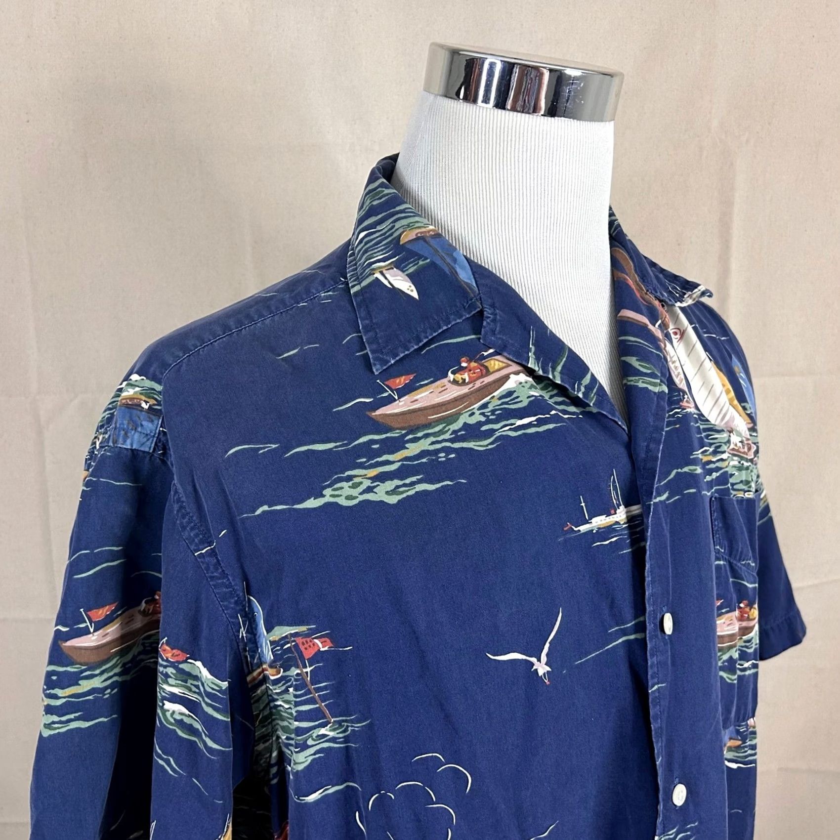 Tommy Hilfiger Tommy Hilfiger Mens Medium Blue Hawaiian Shirt Nautical Sailboat Print Rayon Size US M / EU 48-50 / 2 - 2 Thumbnail
