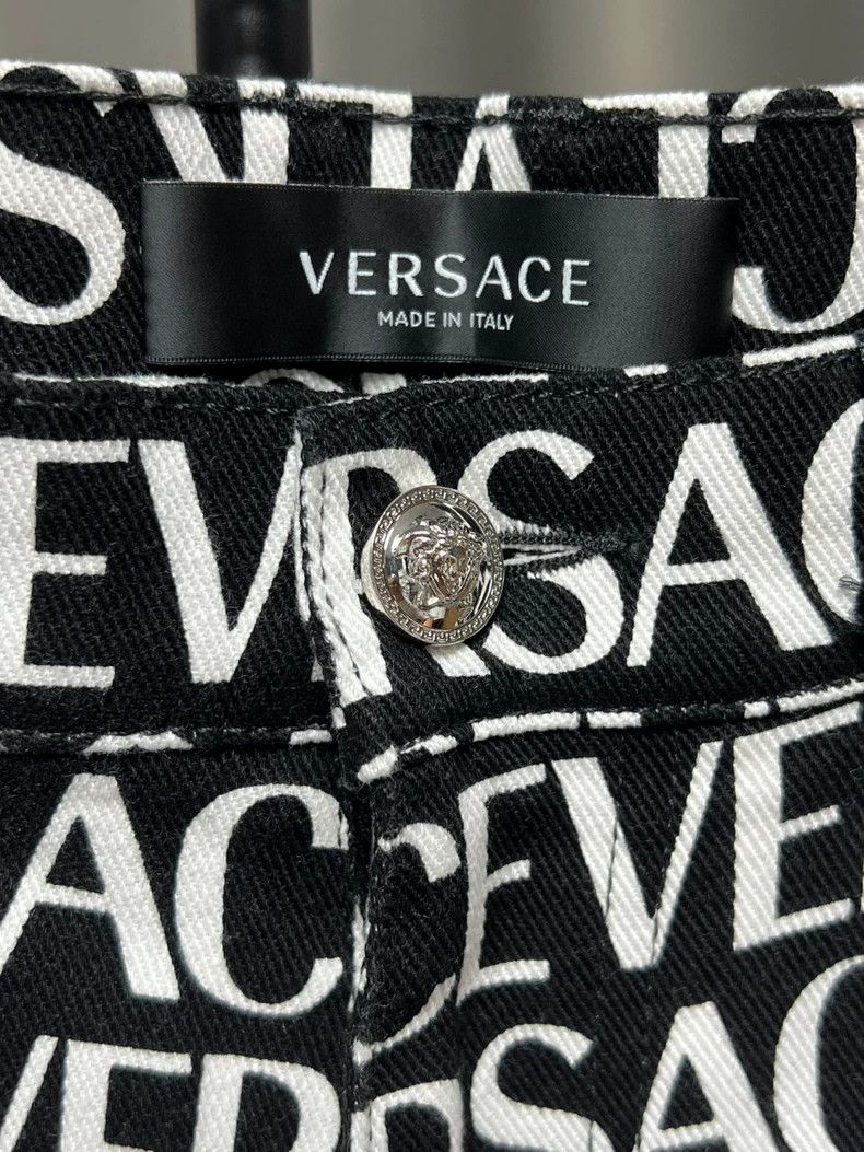 Versace Versace Men's full logo casual jeans Size US 31 - 3 Thumbnail