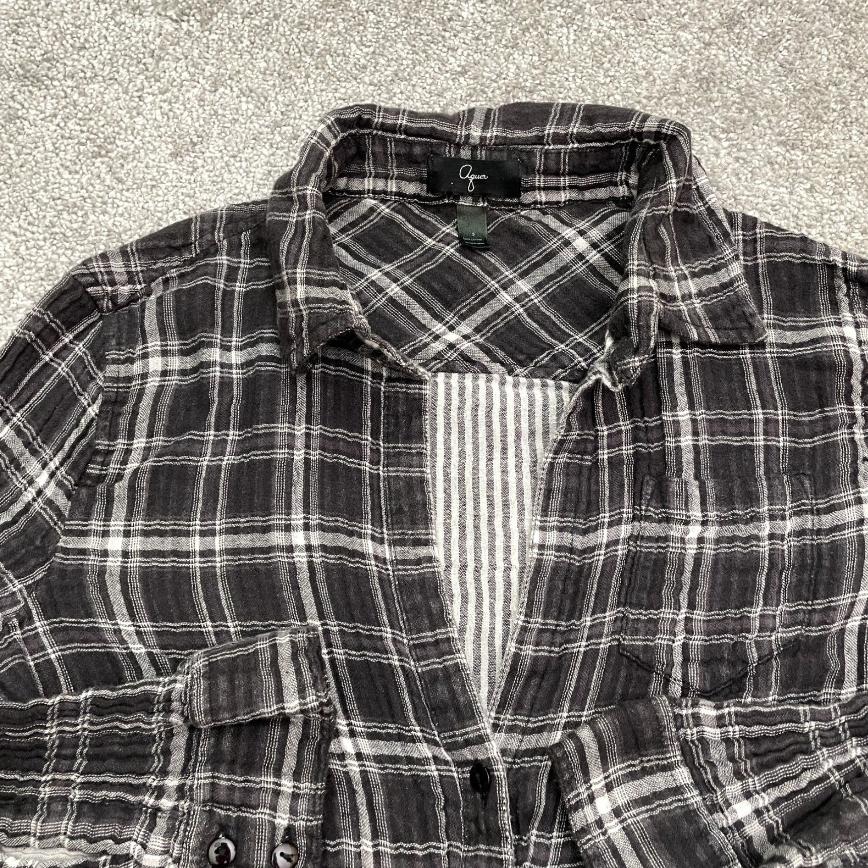 Bloomingdale's Aqua by Bloomingdale's Shirt Women Adult Small Black Flannel Cotton Plaid Button-Up Womens Size S / US 4 / IT 40 - 3 Thumbnail