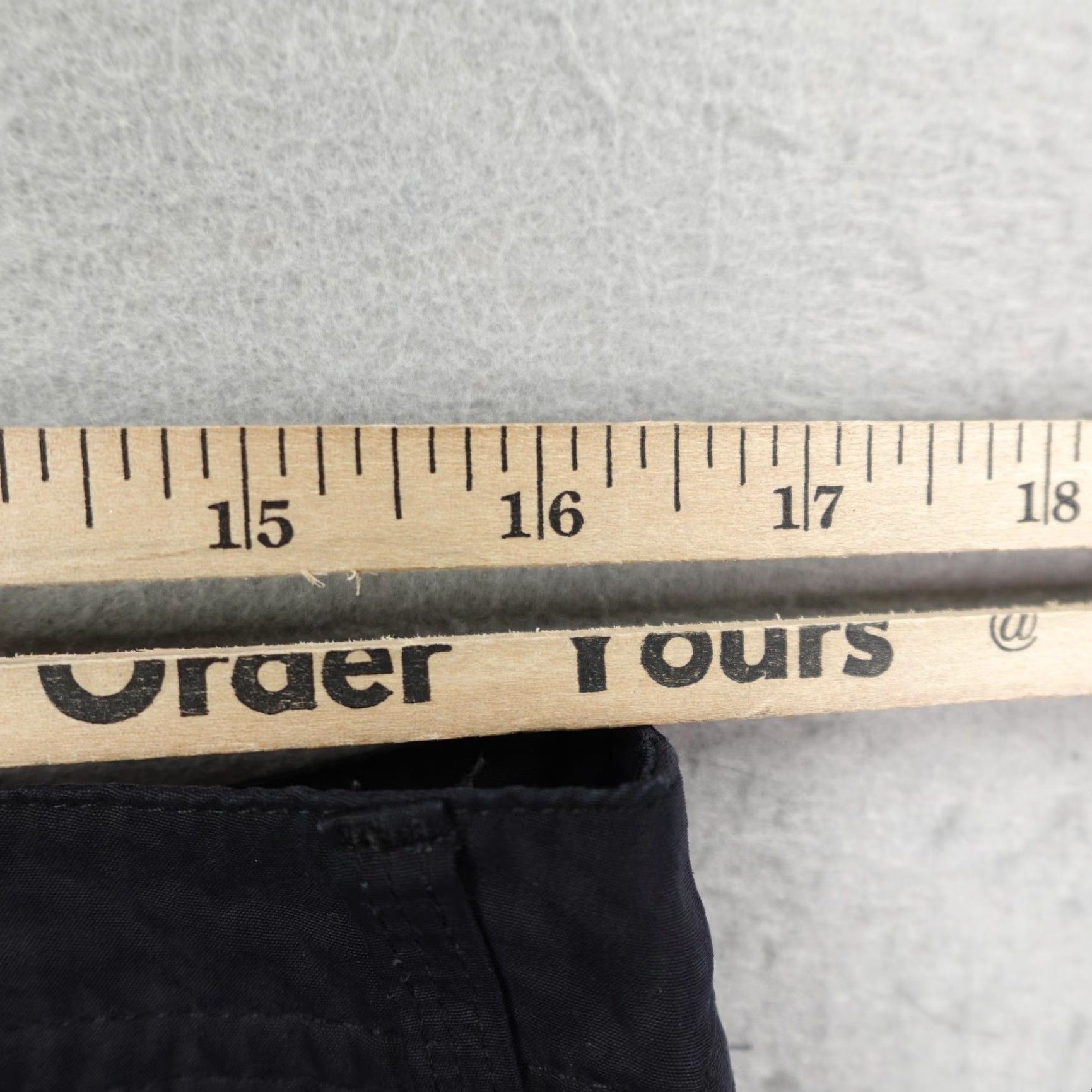 No Fear No Fear Shorts Mens 32 Black Cargo Utility Lightweight Skater Surfer Hybrid Size US 32 / EU 48 - 7 Thumbnail