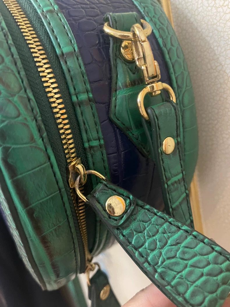 Vivienne Westwood Vivienne Westwood size os Saturn blue-green striped crocodi Size ONE SIZE - 5 Thumbnail