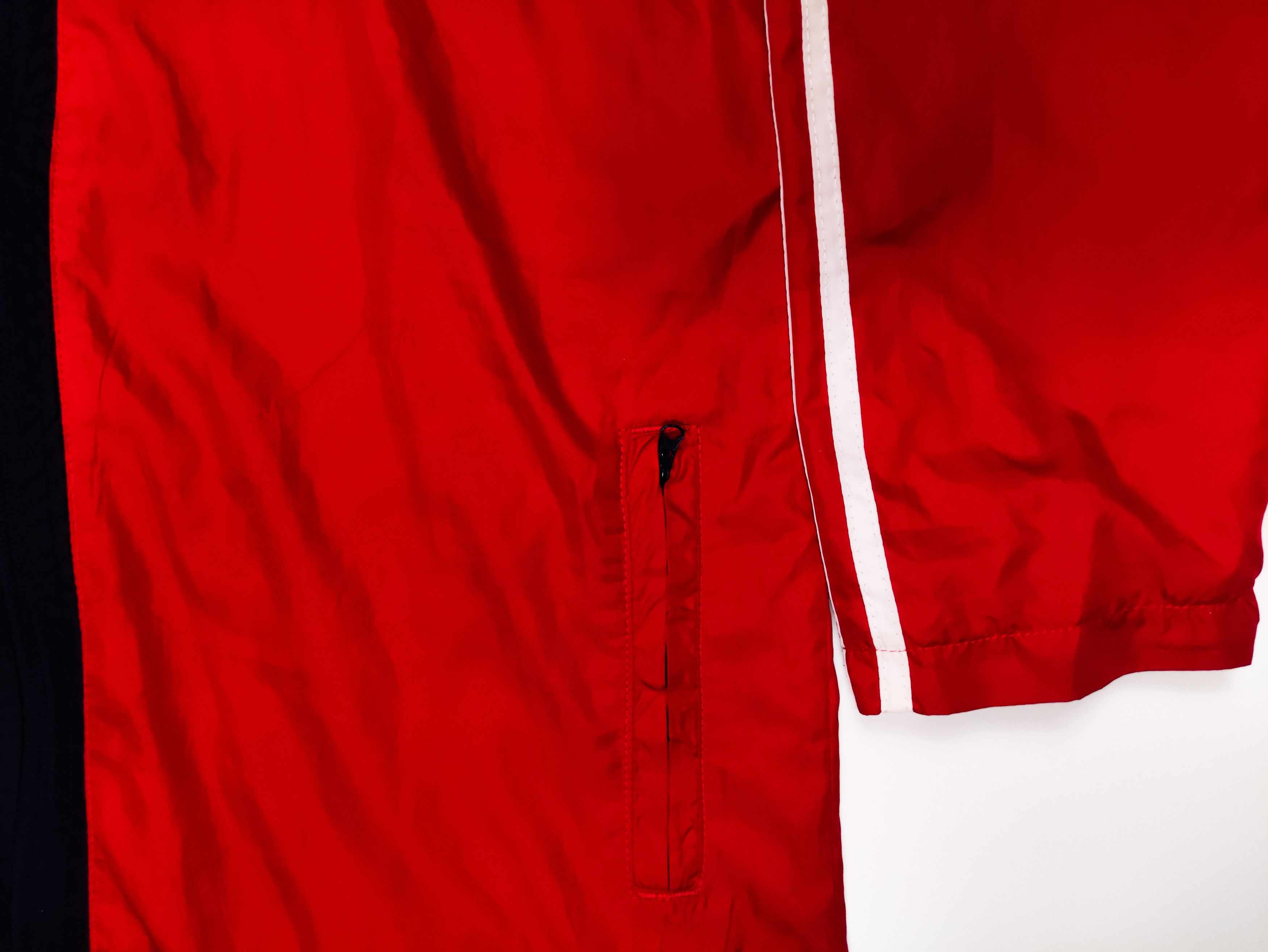 Adidas Chicago Fire Adidas Vintage Light Jacket Youth Size MLS USA Size US XS / EU 42 / 0 - 7 Thumbnail
