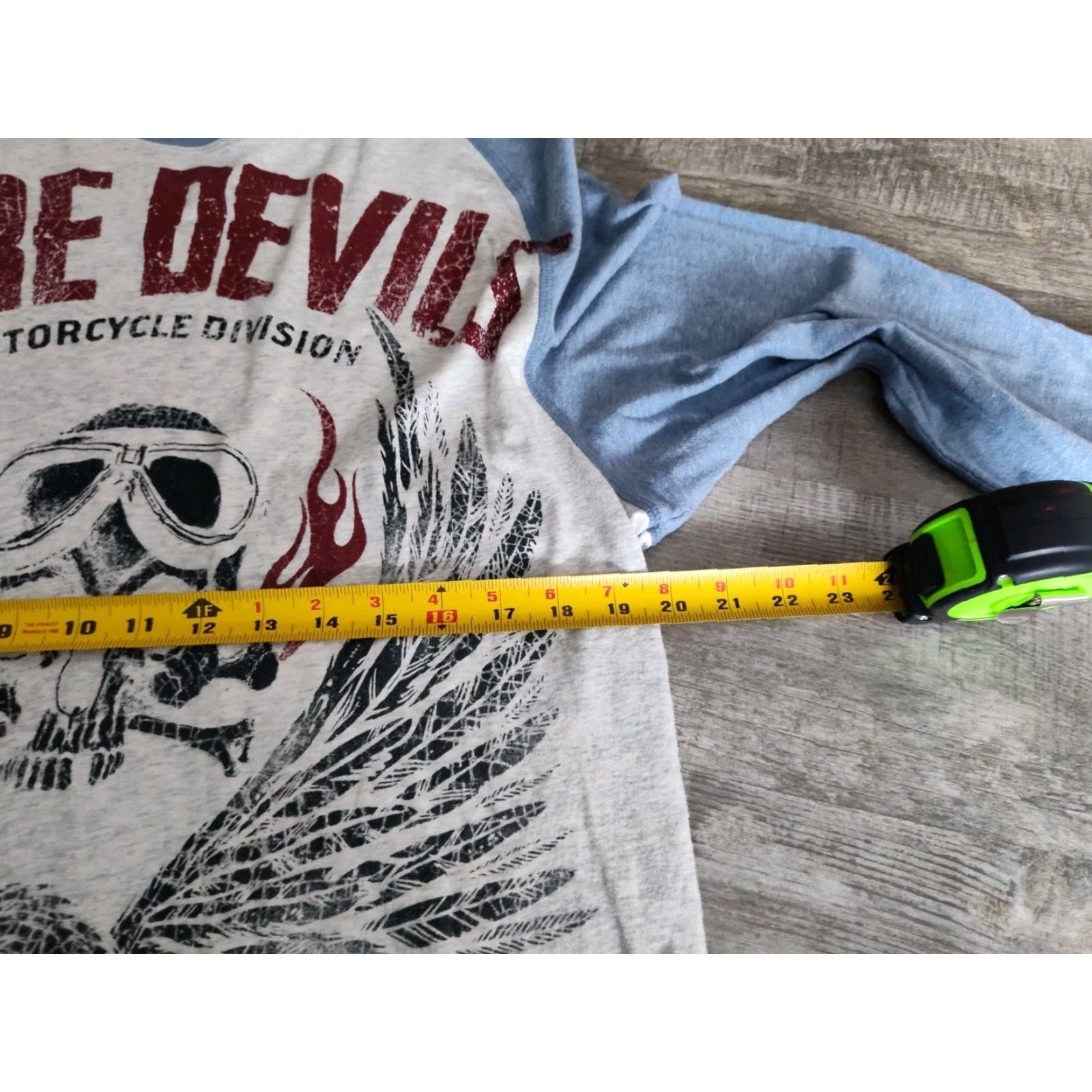 Vintage VINTAGE XG Raglan Sleeve Tee Shirt Men XL White Blue Biker Dare Devils Motorcycle T-Shirt Shirt Crew 3/4 Sleeve Size US XL / EU 56 / 4 - 5 Thumbnail