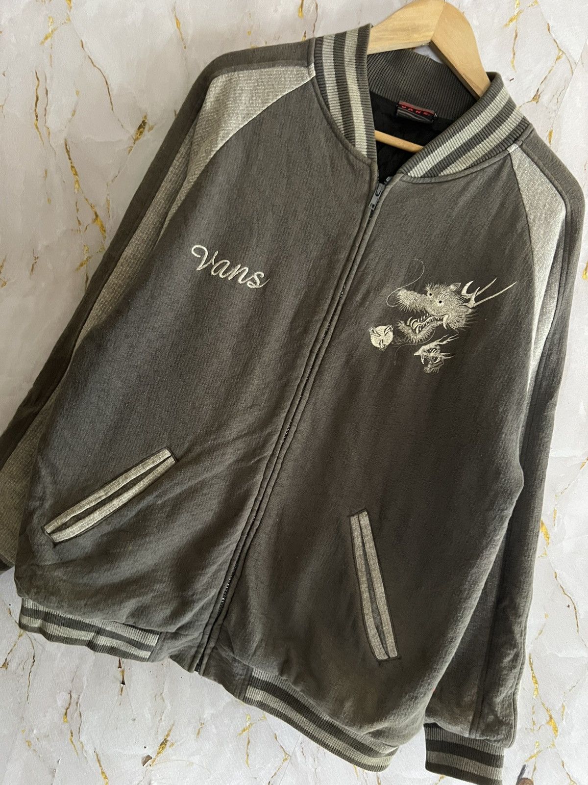 Vans Vans Logo Sweater – Skatewear Streetwear Classic Size US M / EU 48-50 / 2 - 7 Thumbnail