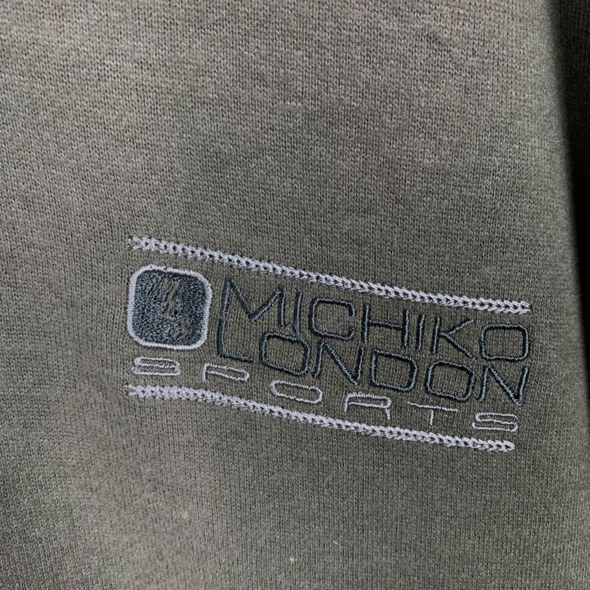 Japanese Brand MICHIKO LONDON Half Zip Turtleneck Sweatshirt 5L #1606-C72 Size US XXL / EU 58 / 5 - 12 Thumbnail