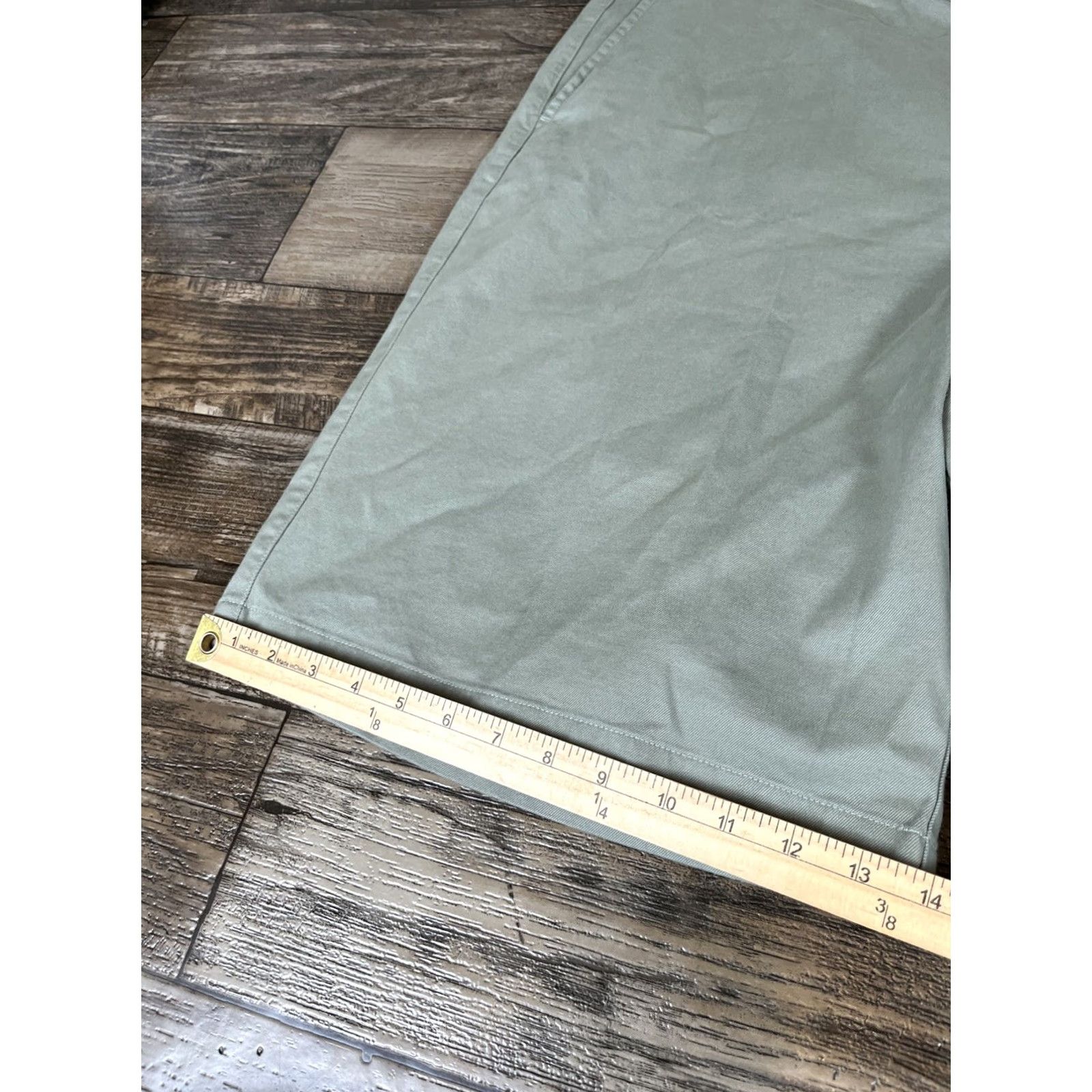 Peter Millar Peter Millar Performance Shorts Mens 46 Golf Green Chino Size US 30 / EU 46 - 3 Thumbnail