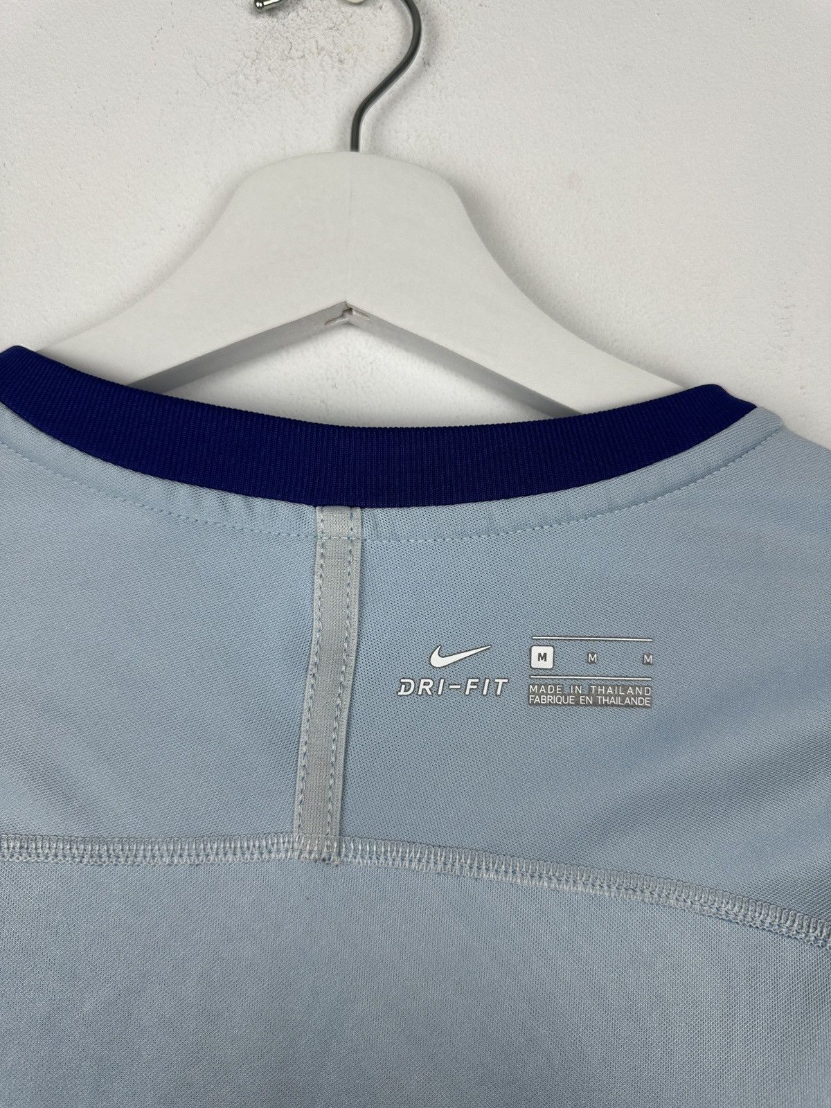 Nike Barcelona Soccer Jersey Football Shirt Size US M / EU 48-50 / 2 - 8 Thumbnail