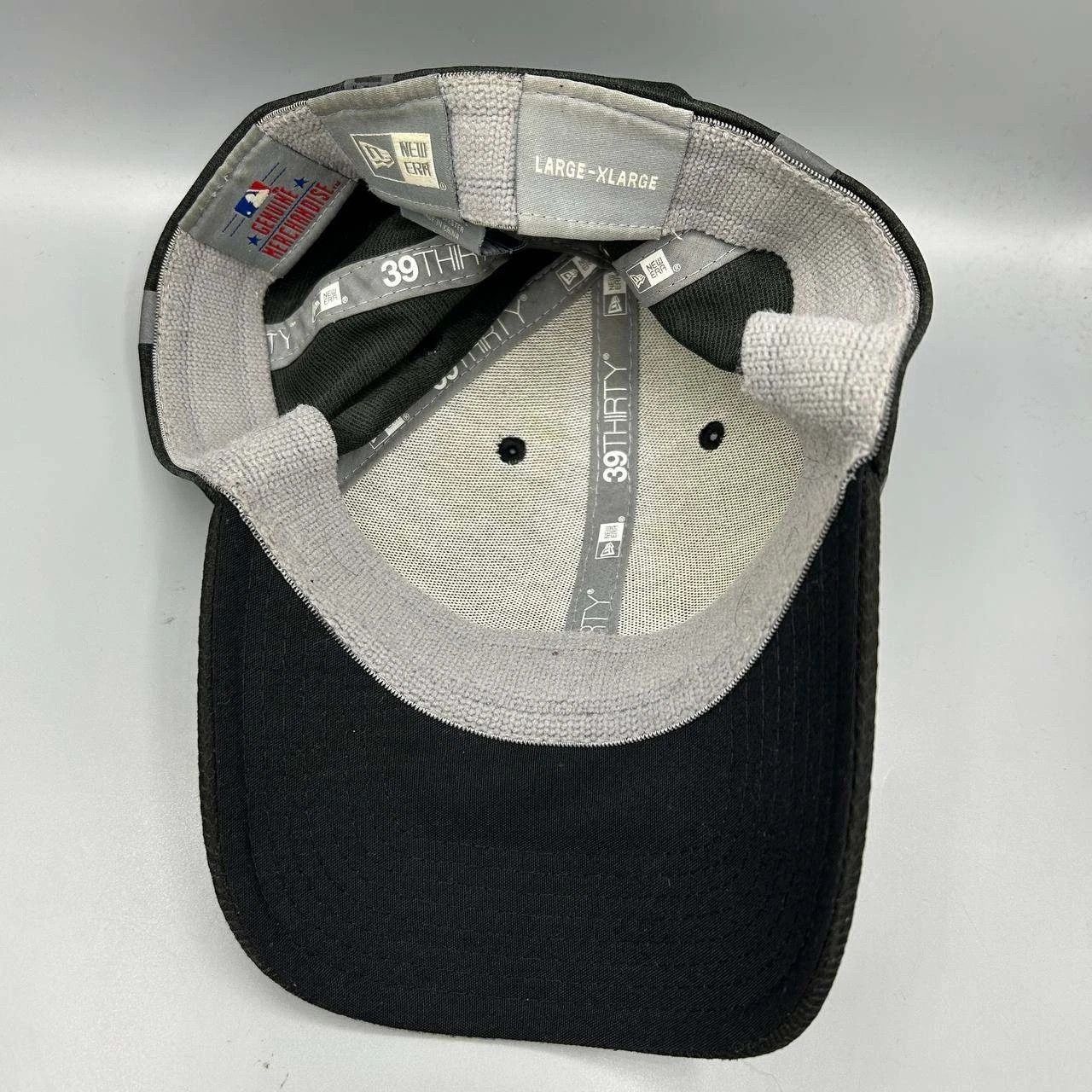 New Era San Diego Padres Hat Men L-XL Embroidered Stretch Fitted Cap Size ONE SIZE - 2 Thumbnail