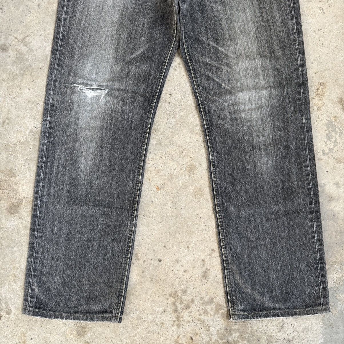 Lee Vintage Lee Faded Black Denim Jean Pants W33 Size US 33 - 3 Thumbnail