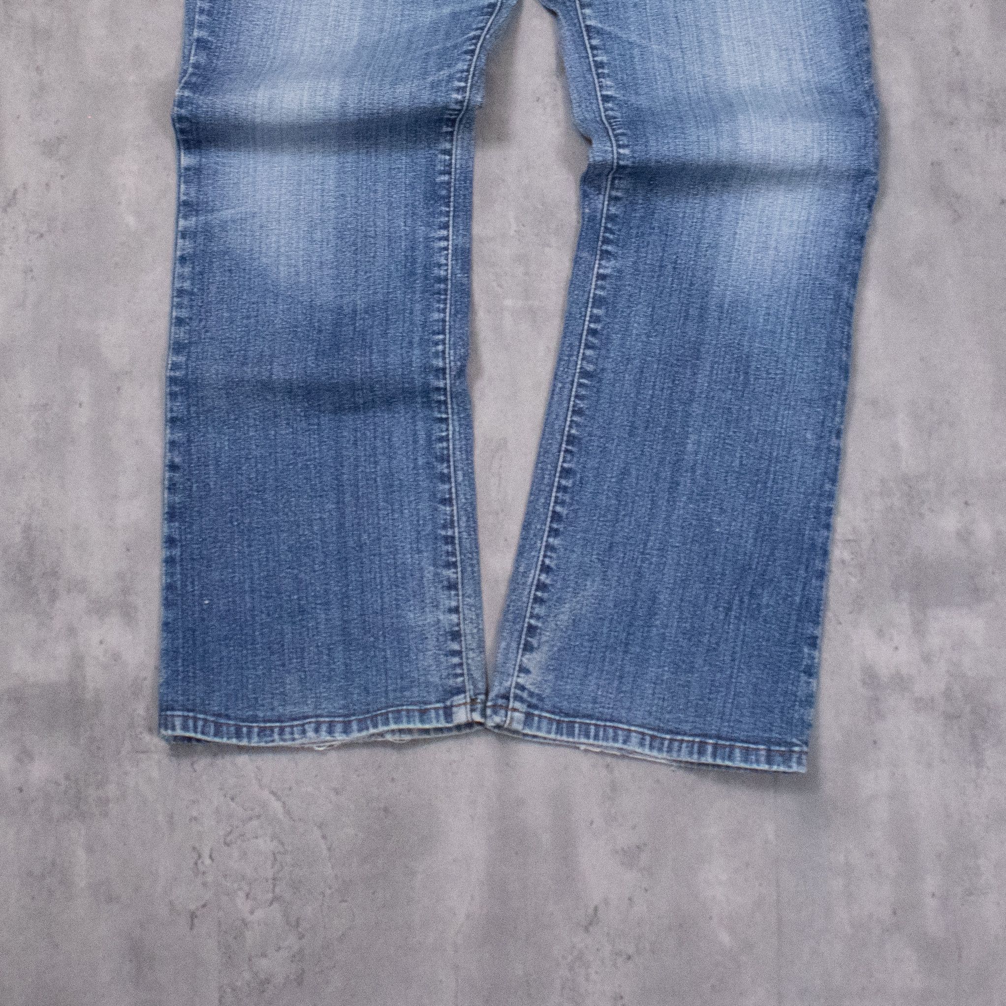 Japanese Brand Y2K's 00's Low Rise Relax Fit Boot Cut Flair Denim Pant's Size US 28 / EU 44 - 3 Thumbnail