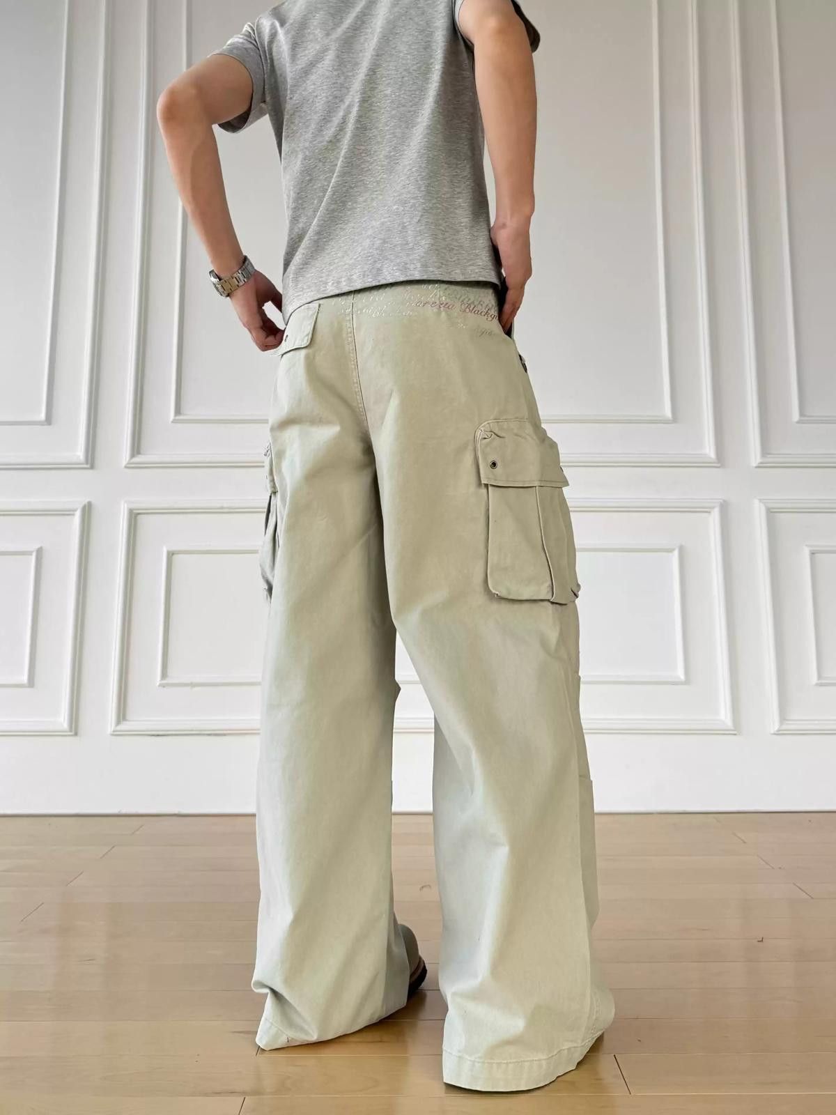Other Beige Multi Pocket Cargo Pants Size US 32 / EU 48 - 2 Thumbnail