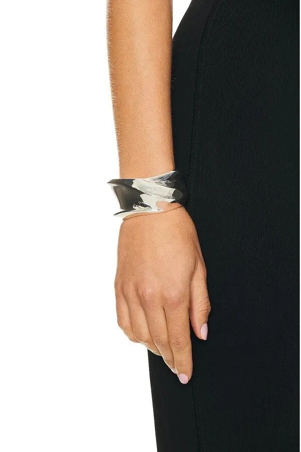Saint Laurent Paris o1bcso1str0226 Size: S/Twist Cuff in Silver Size ONE SIZE - 3 Thumbnail