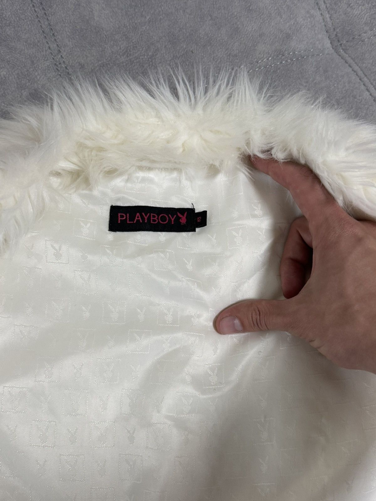 Designer × Playboy × Vintage Vintage Playboy Hype Fur Faux vests Japanese style Y2K Size S / US 4 / IT 40 - 11 Thumbnail