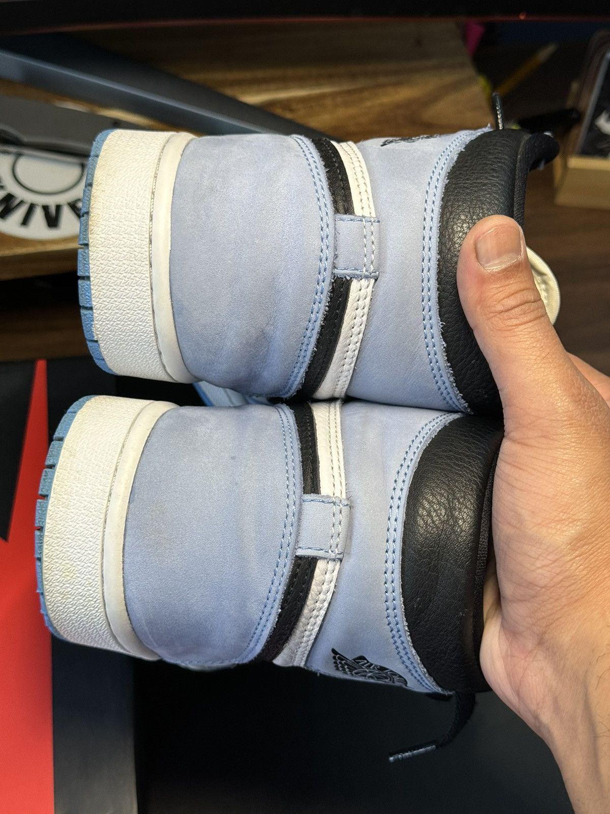 Jordan Brand × Nike Jordan 1 High - University Blue - 8.5 — Good Condition Size US 8.5 / EU 41-42 - 7 Thumbnail