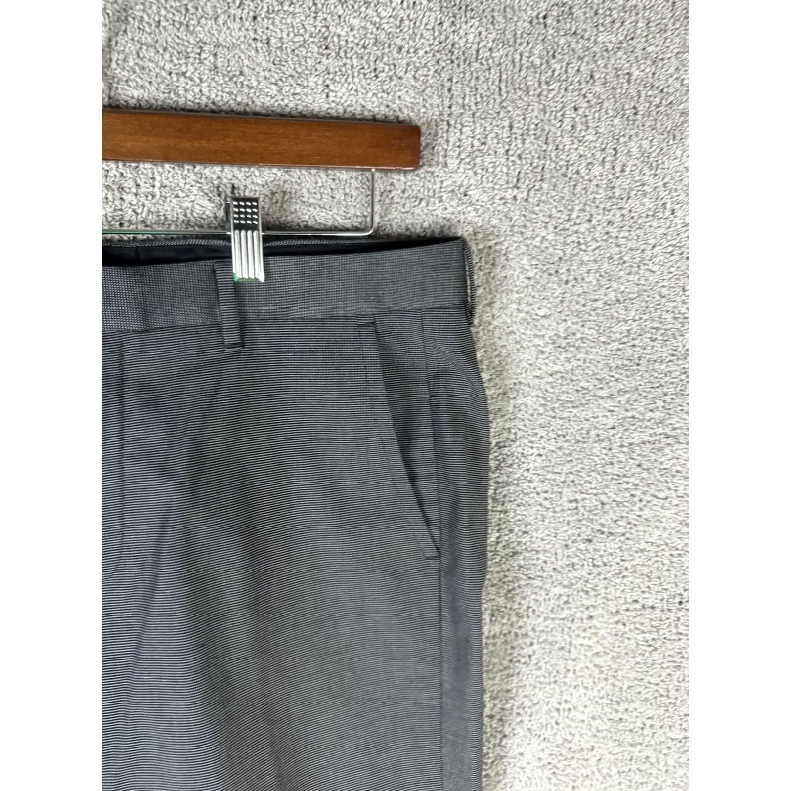 Bonobos Bonobos Pants Mens 33x32 Gray Stripe Chino Dress Stretch Flat Front Tapered Weekday Warrior Tuesday Casual Business Size US 33 - 3 Thumbnail