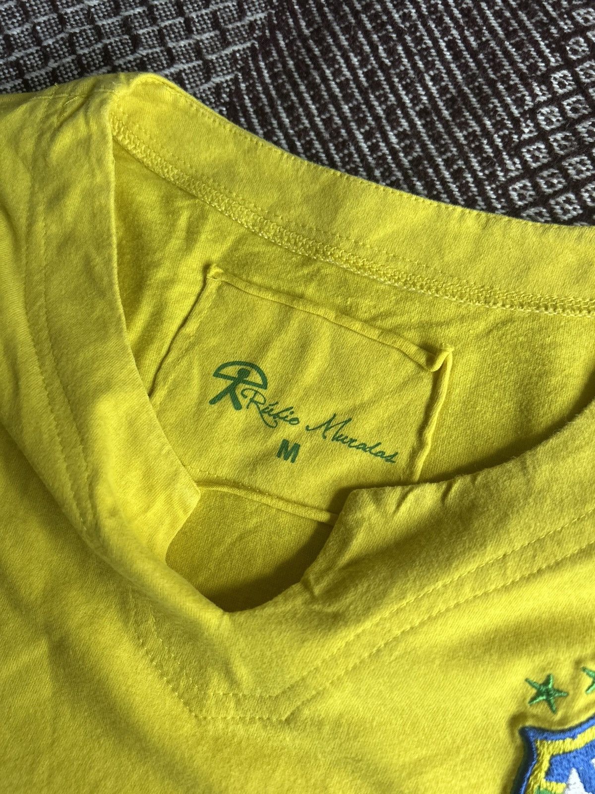 Japanese Brand Vintage Brazil Long Sleeve T-shirt Unisex Streetwear Hype Size US M / EU 48-50 / 2 - 6 Thumbnail