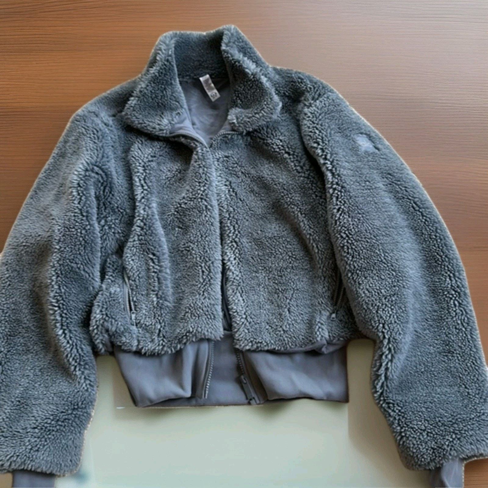 Alo Alo Yoga Foxy Sherpa Jacket XS Steel Blue Faux Fur Full Zip Size XS / US 0-2 / IT 36-38 - 8 Thumbnail
