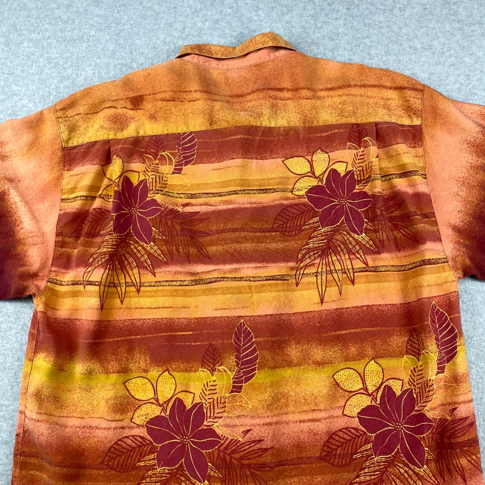 Tommy Bahama Tommy Bahama Shirt Mens XL Multicolor Silk Button-Up Hawaiian Short Sleeve Size US XL / EU 56 / 4 - 6 Thumbnail