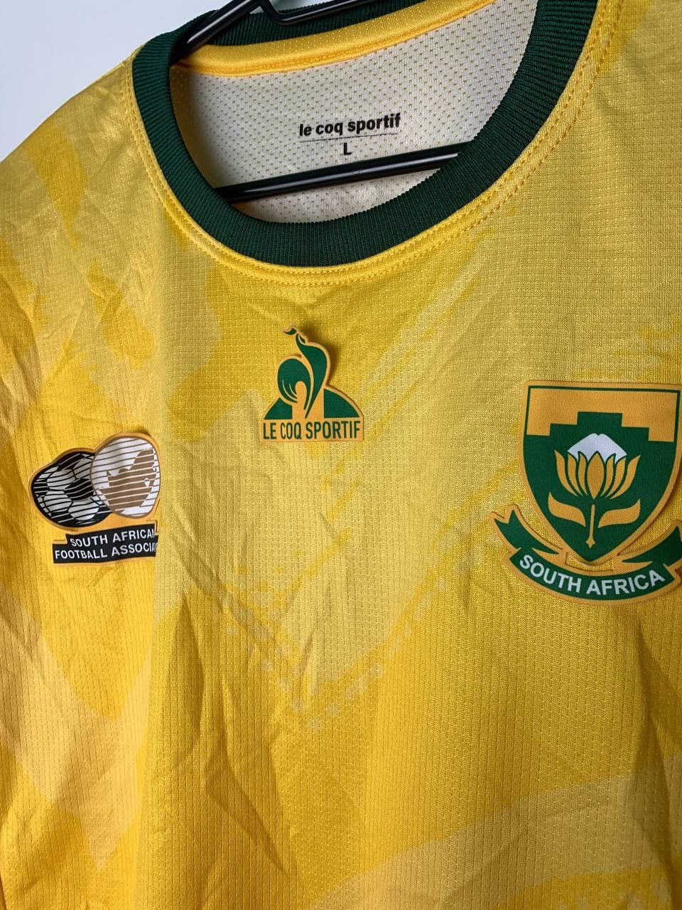 Le Coq Sportif South Africa Women 2023 Home Shirt Soccer Jersey Size L / US 10 / IT 46 - 2 Thumbnail