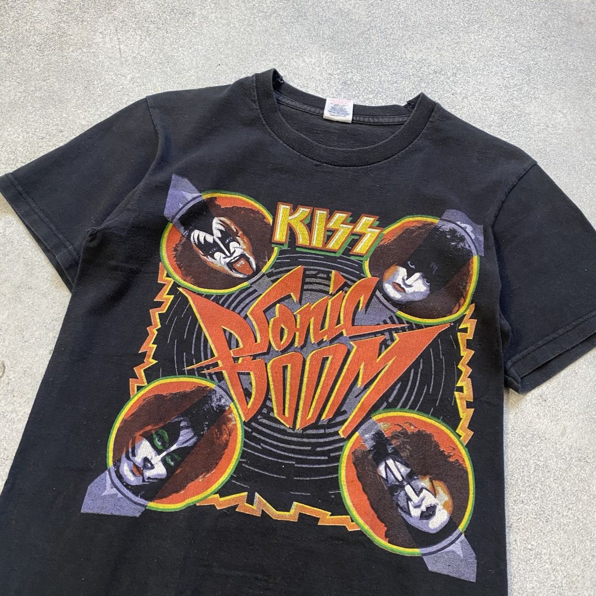 Fruit Of The Loom Vintage Kiss t shirt Size US S / EU 44-46 / 1 - 2 Thumbnail
