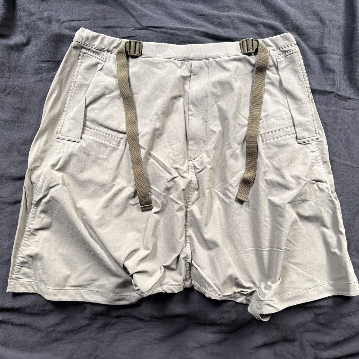 Acronym Acronym SP28-DS Size US 34 / EU 50 - 3 Thumbnail