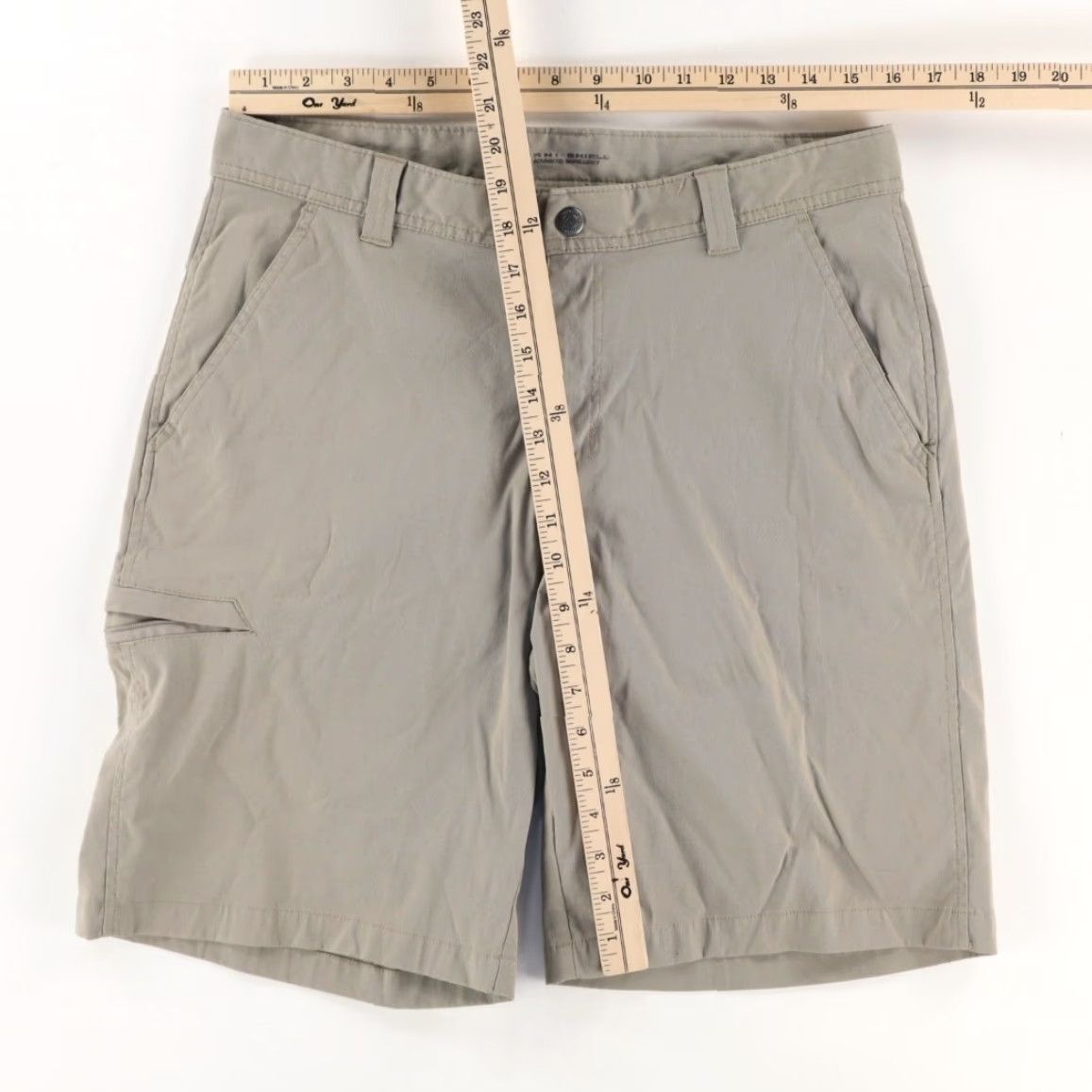 Vintage Columbia Stretch Omni-Shield Nylon Shell Shorts Sand Men's 34 Short Chino Regular Sand Colu mbia Stretch Omni-Shield Nylon Shell Shorts 34 Mens Size US 34 / EU 50 - 3 Thumbnail