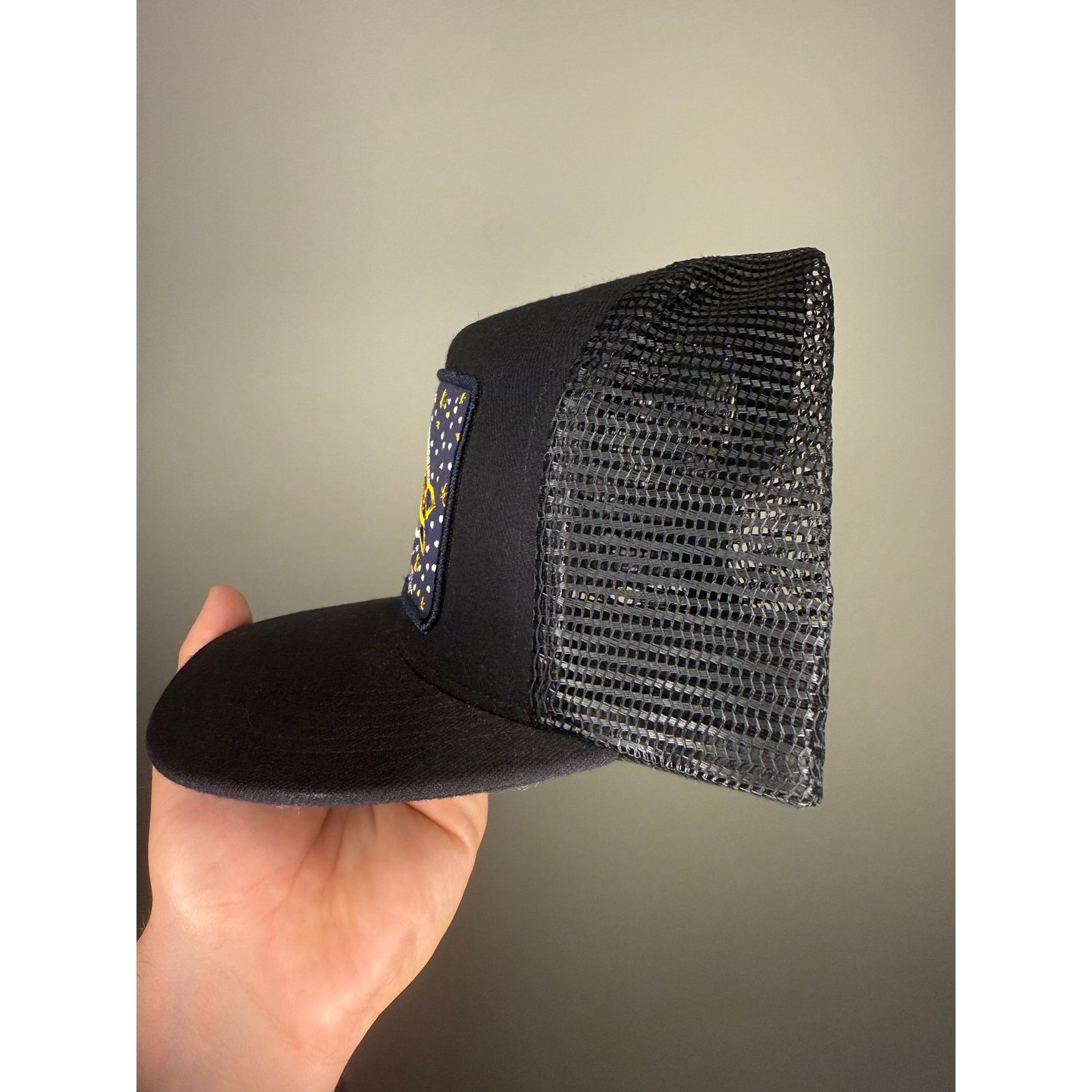 Supreme Supreme Scarface The World Is Yours Trucker HaT Made in USA Size ONE SIZE - 6 Thumbnail