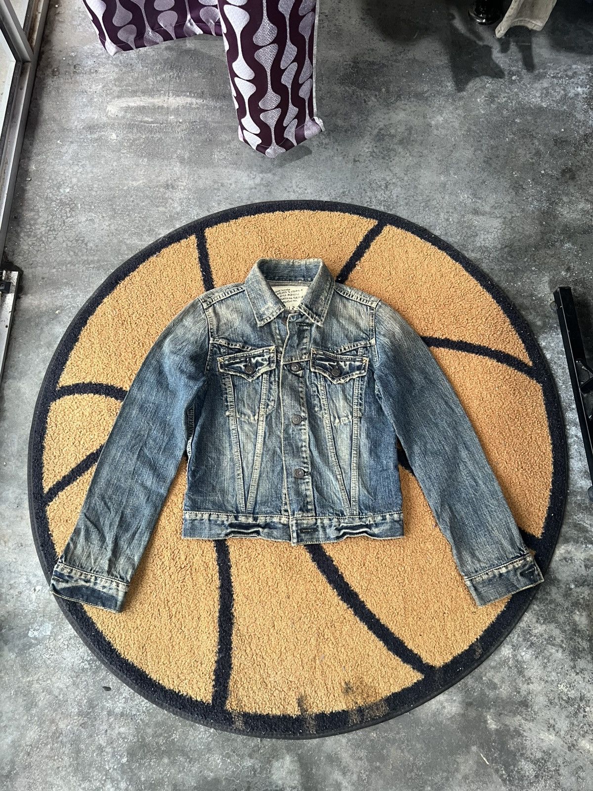 URBAN RESEARCH DOORS 🔥Urban Research Distressed Denim Jacket Size XS / US 0-2 / IT 36-38 - 1 Thumbnail