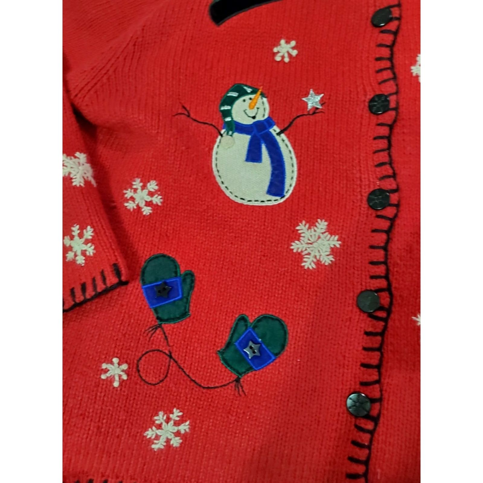 Croft & Barrow VINTAGE Croft & Barrow Cardigan Womens Large Red Christmas Sweater Snowmen Snowflakes Knit Embroidered Button Size L / US 10 / IT 46 - 3 Thumbnail