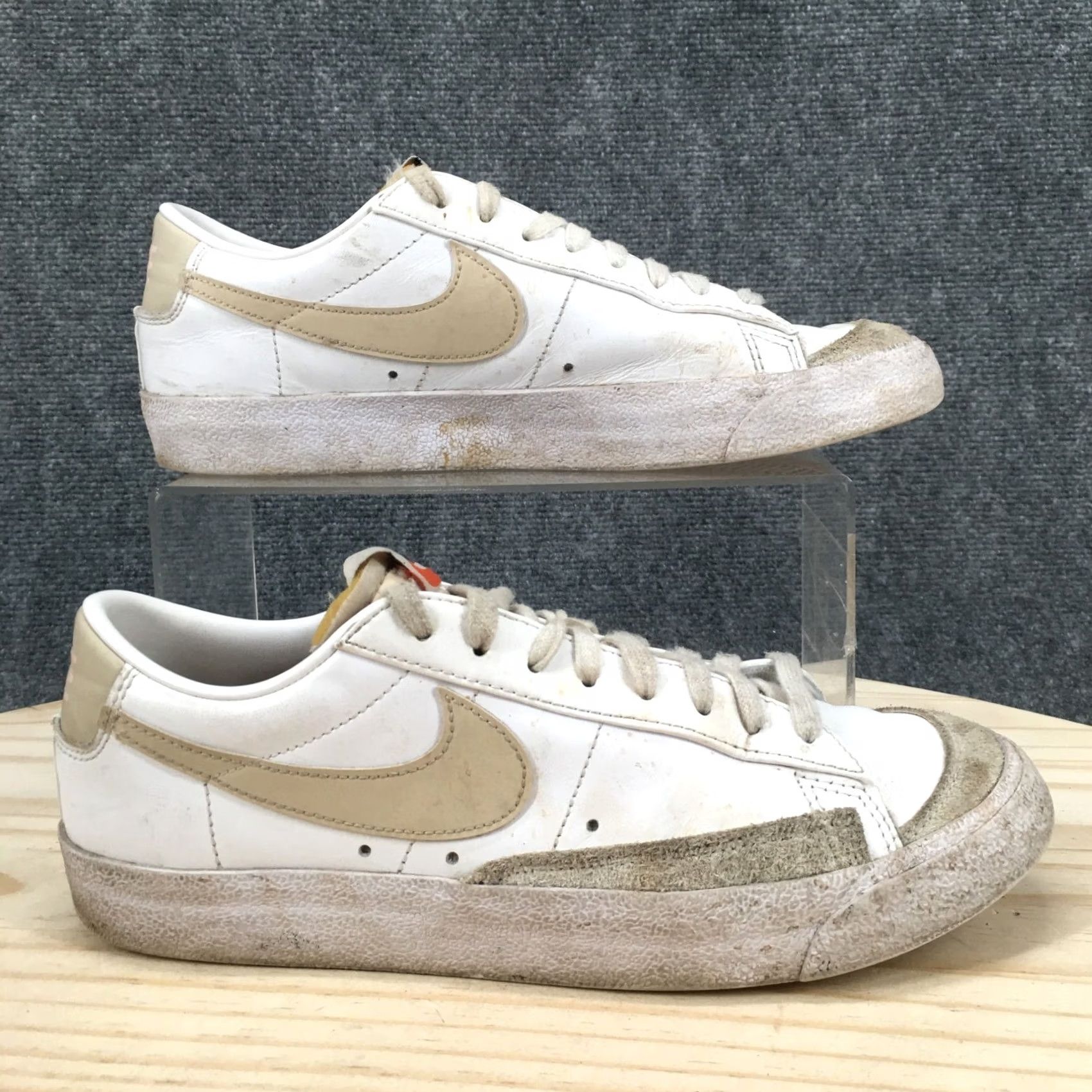 Nike Nike Shoes Womens 8.5 Blazer Low 77 Athletic Sneakers White Lace Up DC4769-106 Size M / US 6-8 / IT 42-44 - 2 Thumbnail