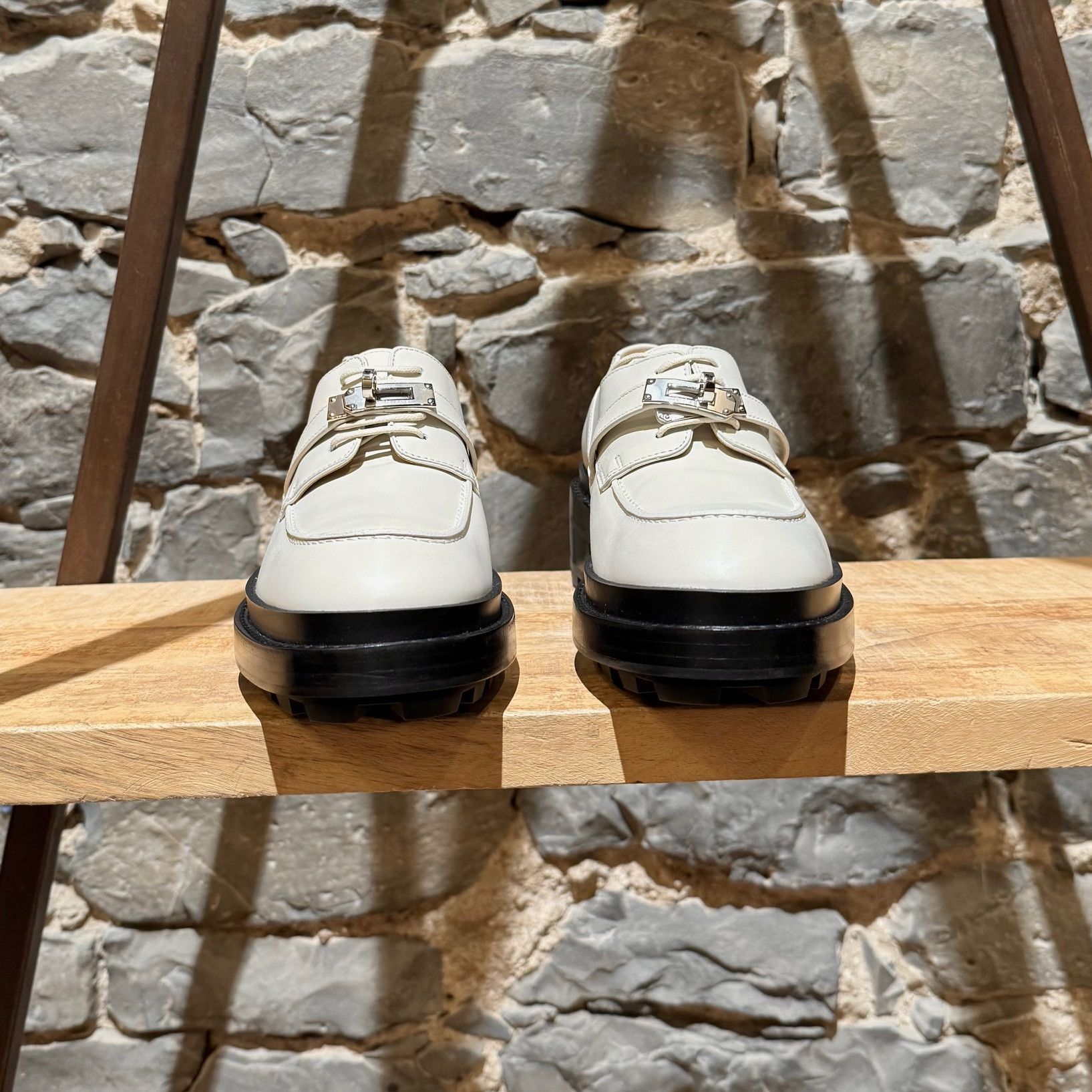 Hermes Hermès White First Derby Kelly Buckle Shoes Size US 9 / IT 39 - 2 Thumbnail
