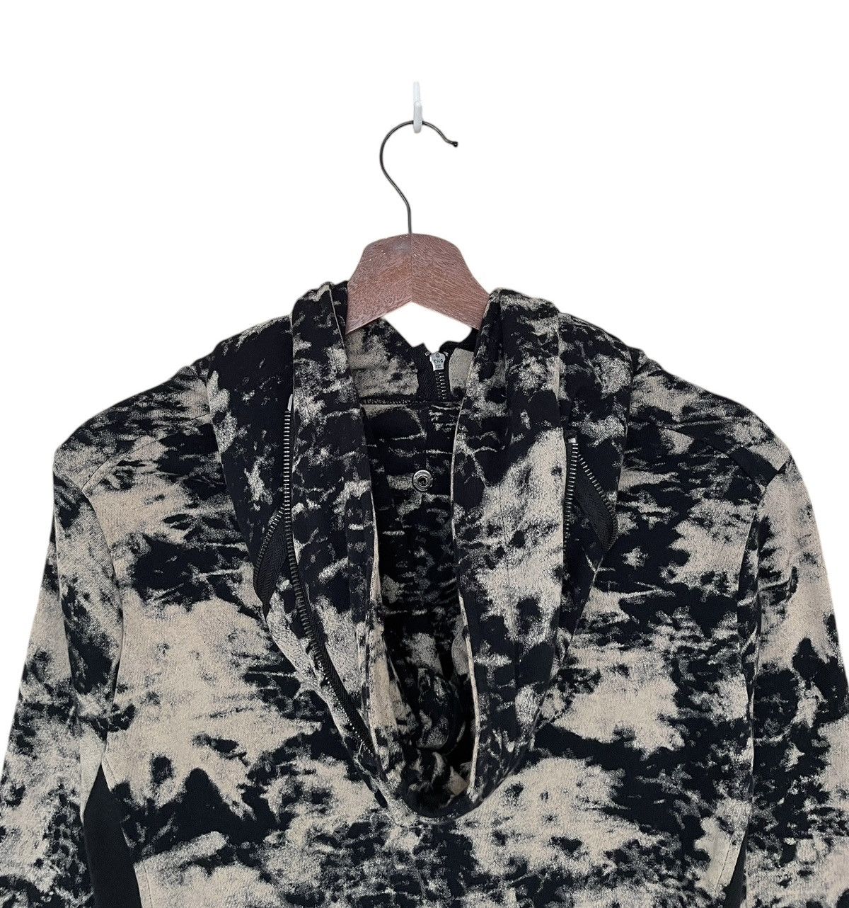 If Six Was Nine Vintage Japanese Brand Semantic Design Bleach Hoodie 2000s Size US M / EU 48-50 / 2 - 4 Thumbnail