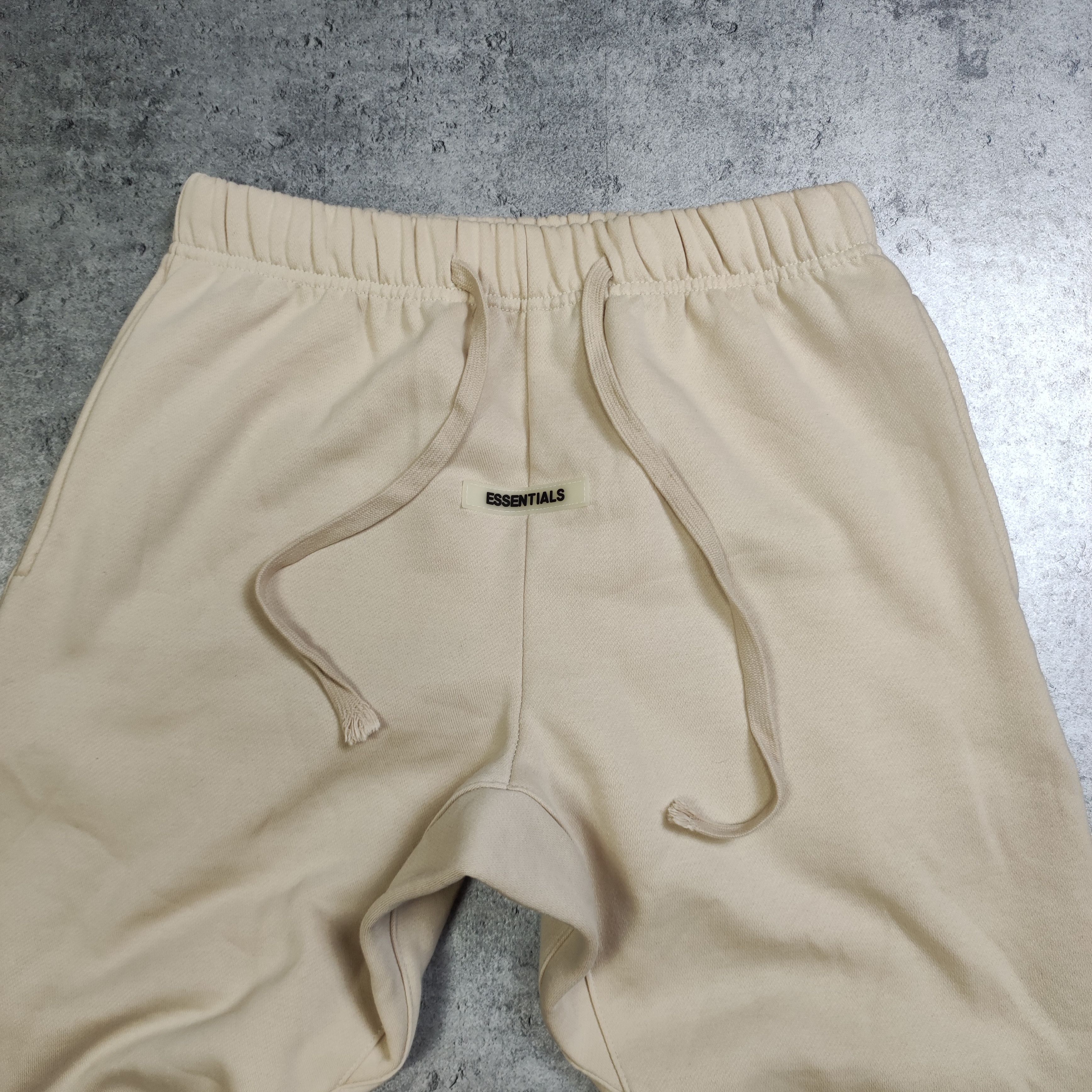 Essentials FOG Fear Of God Essentuals Beige Logo Sweapants Size US 30 / EU 46 - 4 Thumbnail