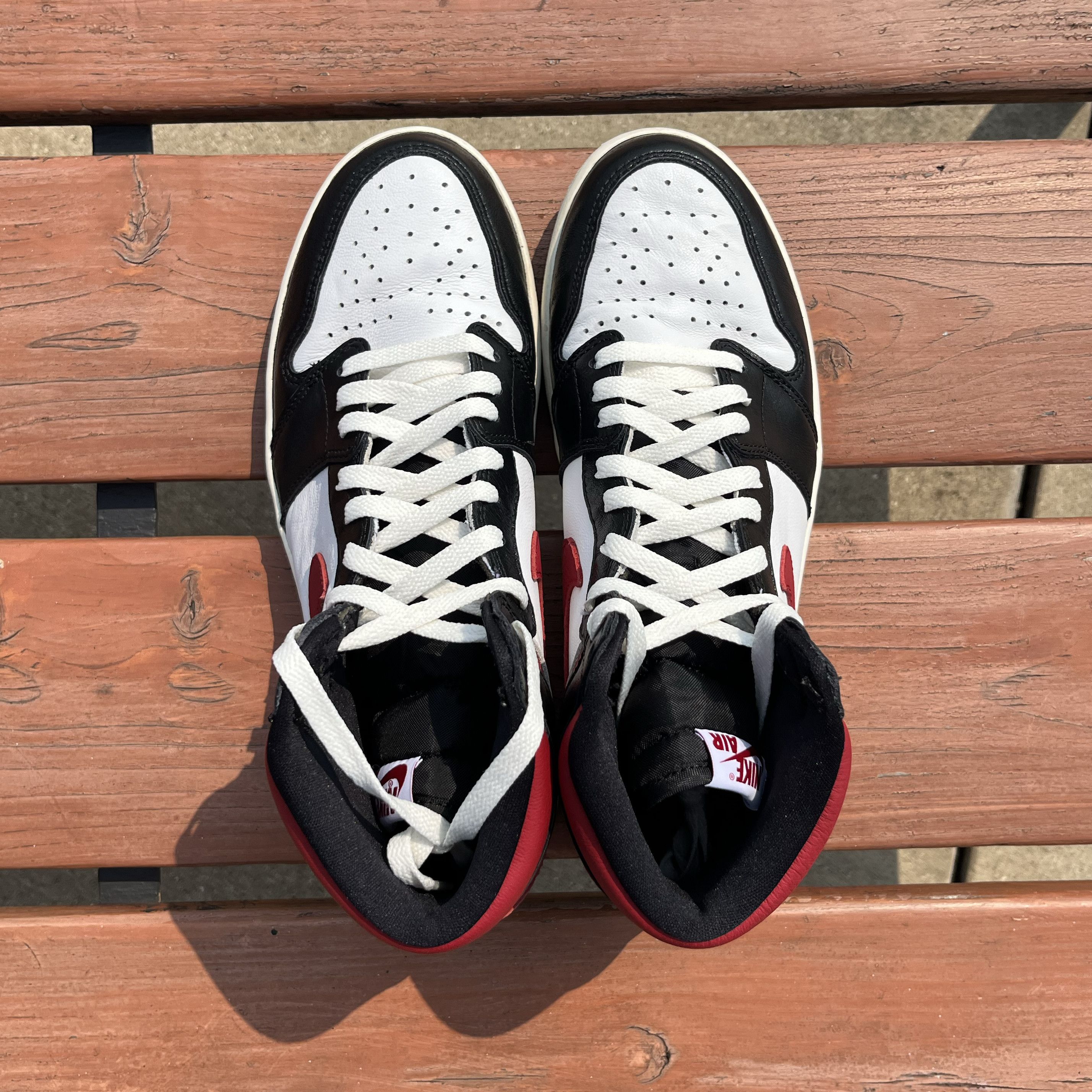 Jordan Brand Nike Jordan 1 Gym Red (Size 10 US M) Size US 10 / EU 43 - 2 Thumbnail