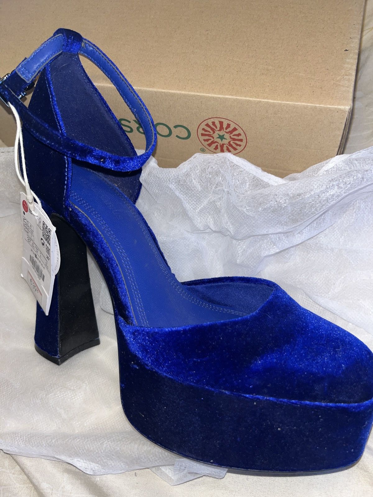 Stradivarius Size 37 new original💙 Size US 7 / IT 37 - 1 Thumbnail