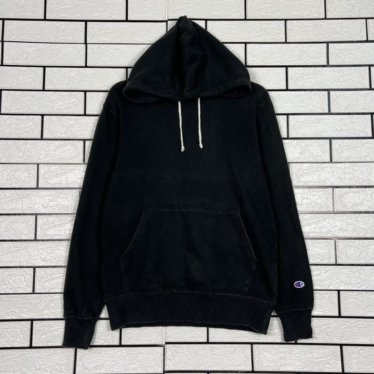 Champion CHAMPION Black Plain Pullover Hoodie Sweatshirt #4085-C186 Size US M / EU 48-50 / 2 - 1 Thumbnail