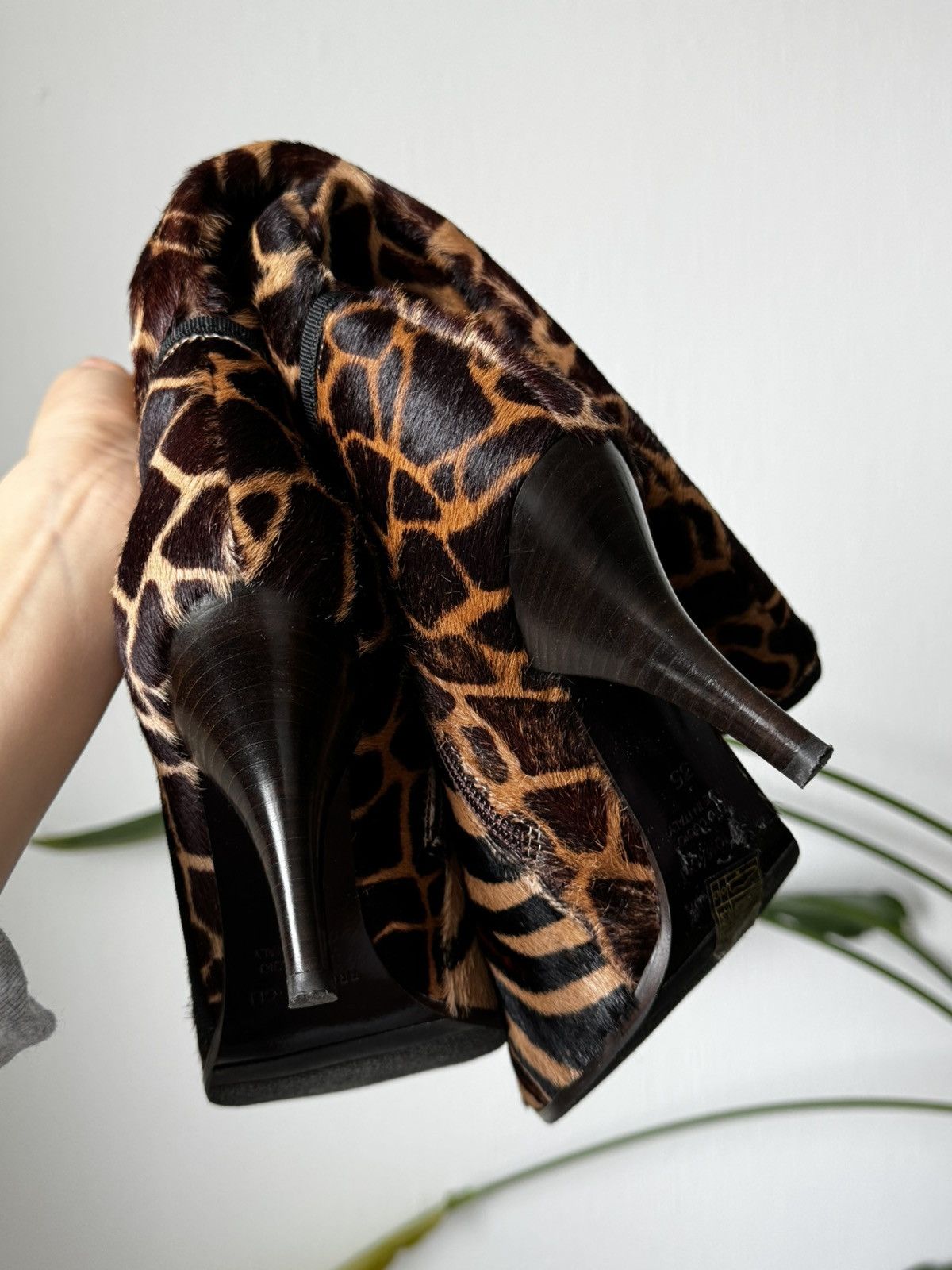 Bruno Magli Bruno Magli Animal Print High Boots Zebra & Giraffe Pattern Size US 5 / IT 35 - 3 Thumbnail