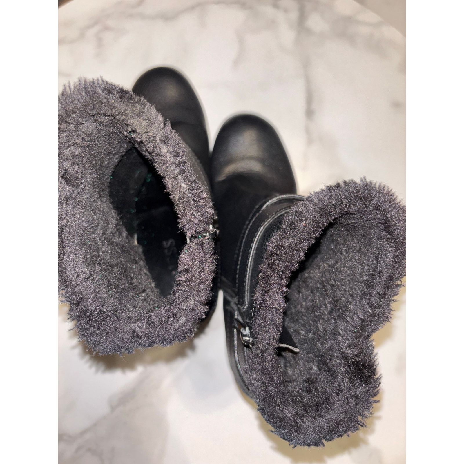 Guess Guess Size 7.5 Womens Leather Fur Boots Size US 7.5 / IT 37.5 - 6 Thumbnail