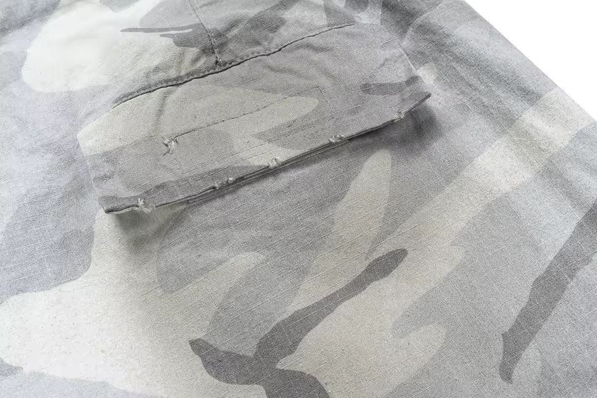 Designer Camouflage Vintage Retro Style Loose Oversized Shorts Size US 32 / EU 48 - 9 Thumbnail