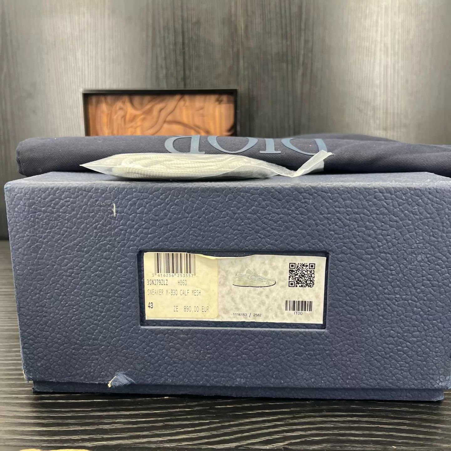 Dior Dior B30 Gray 43 99 New Size US 10 / EU 43 - 9 Thumbnail